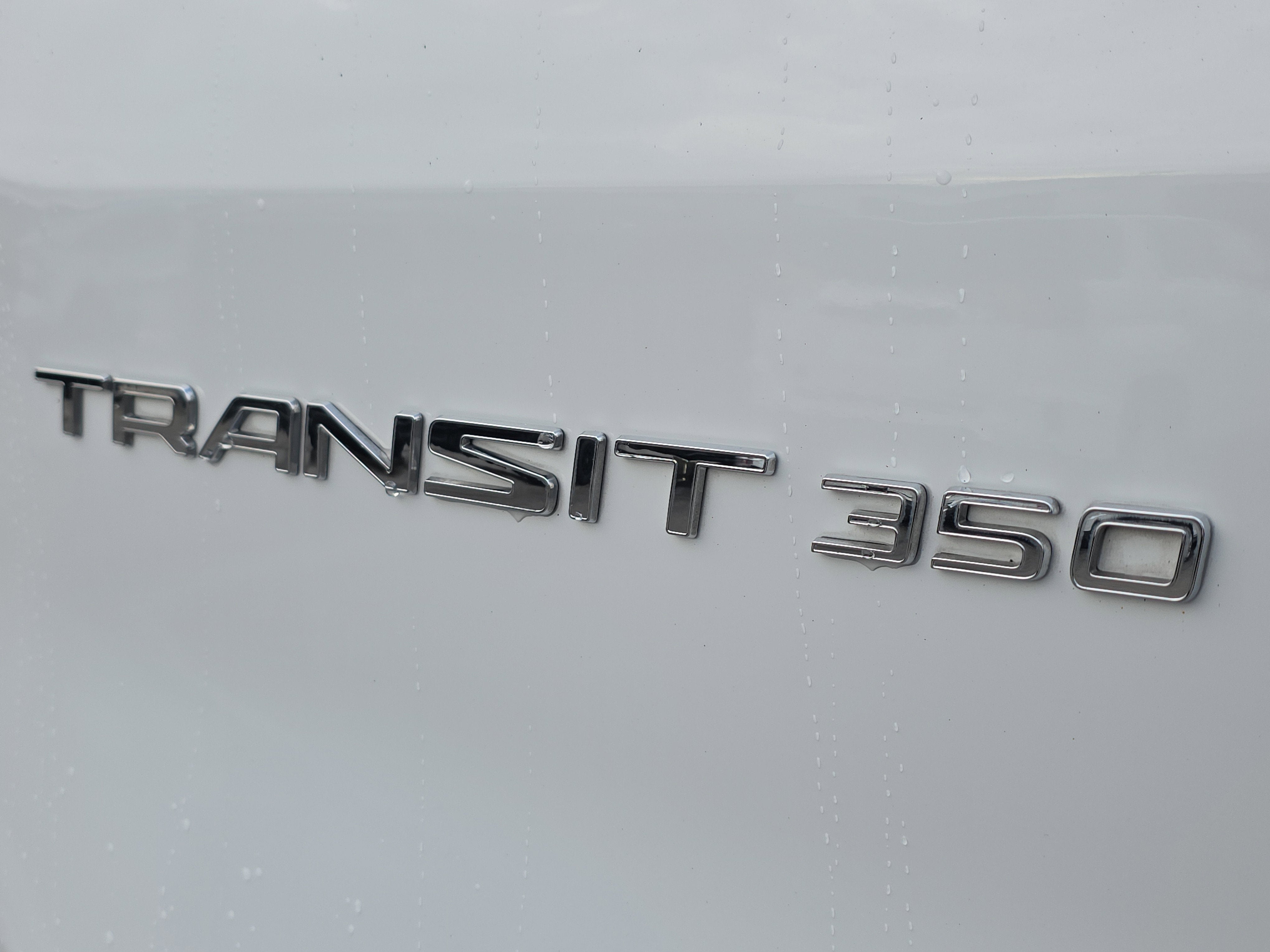 2024 Ford Transit Passenger Wagon XL