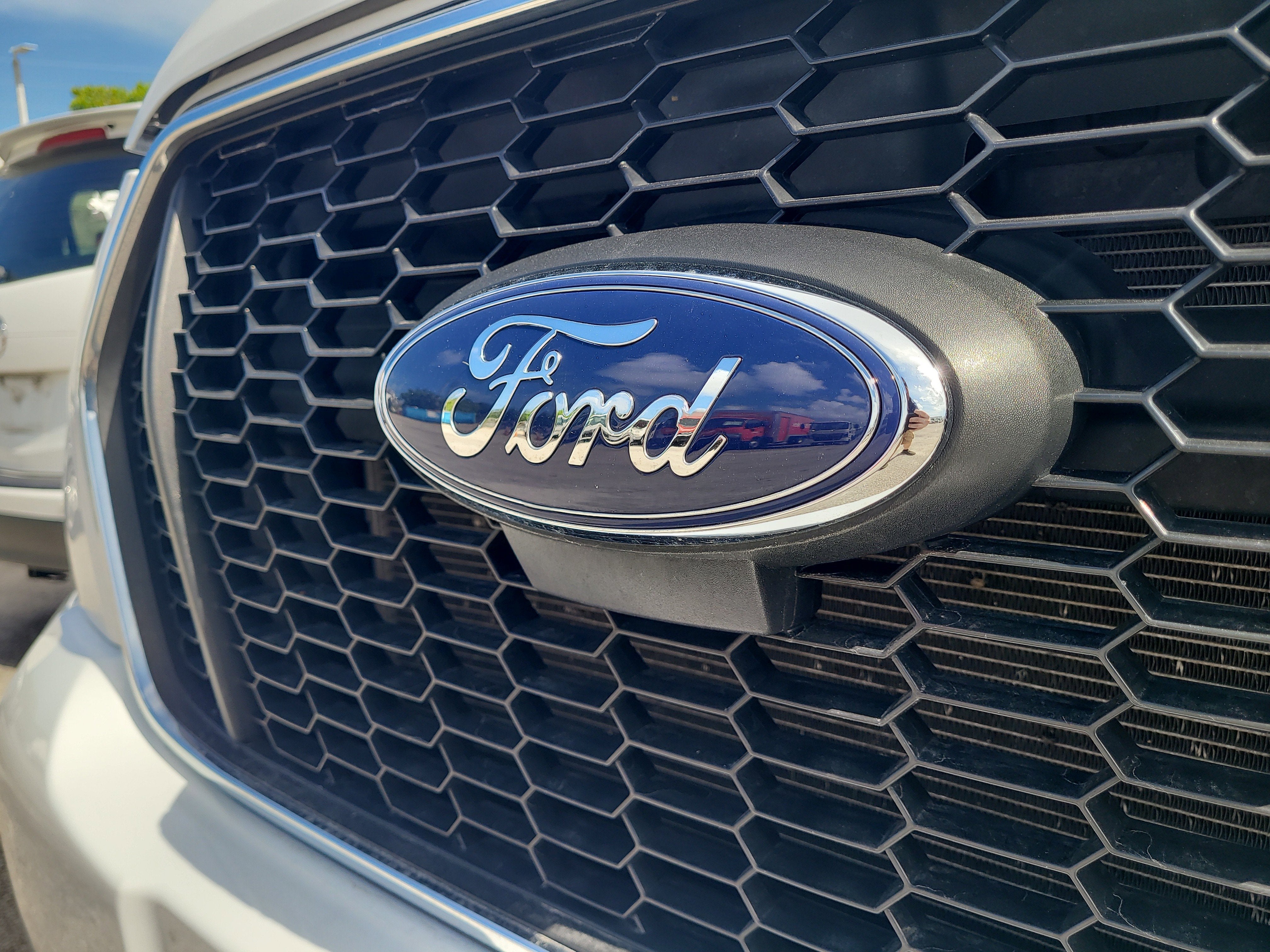 2024 Ford Transit Passenger Wagon XL