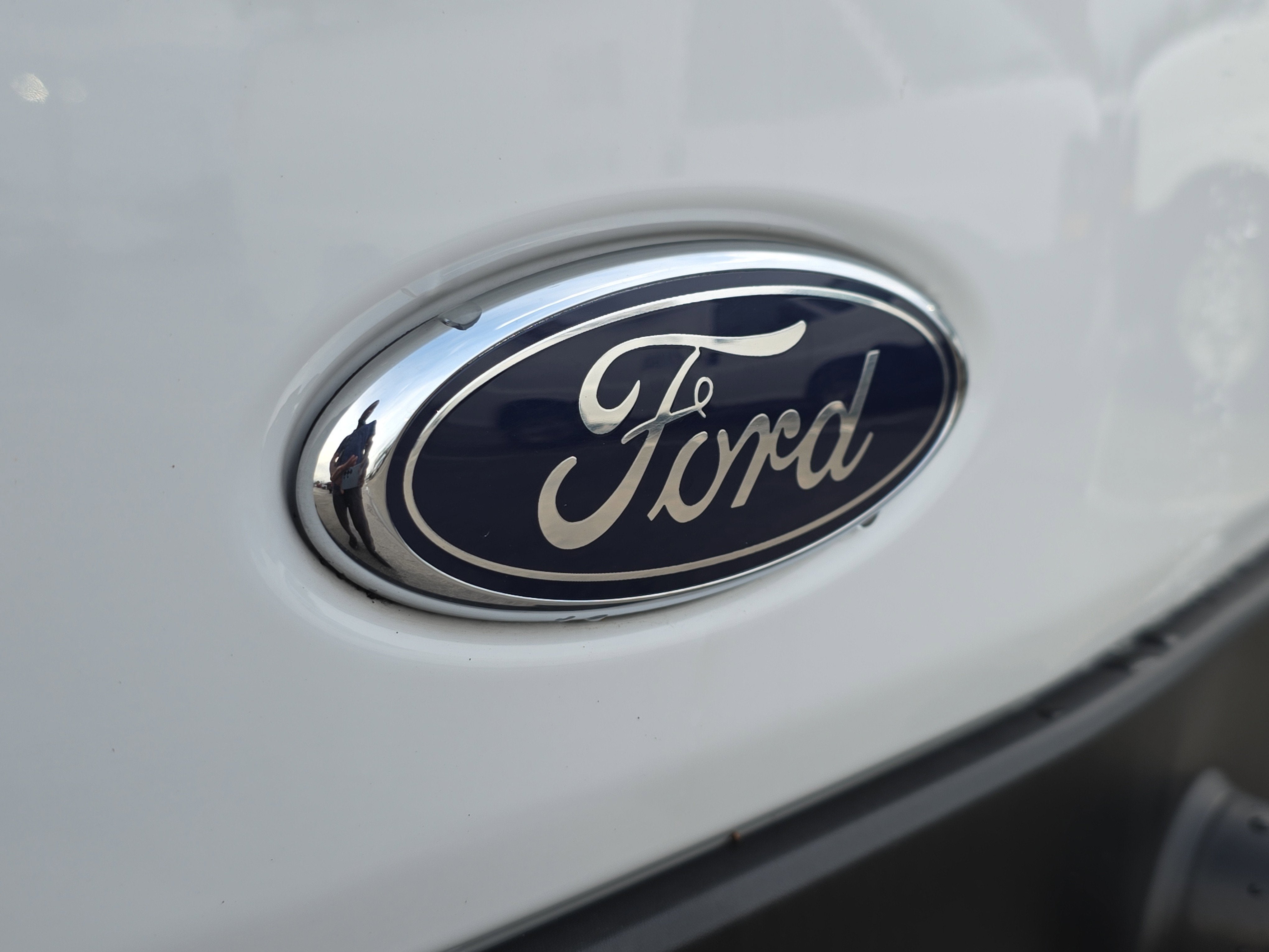 2024 Ford Transit Passenger Wagon XL