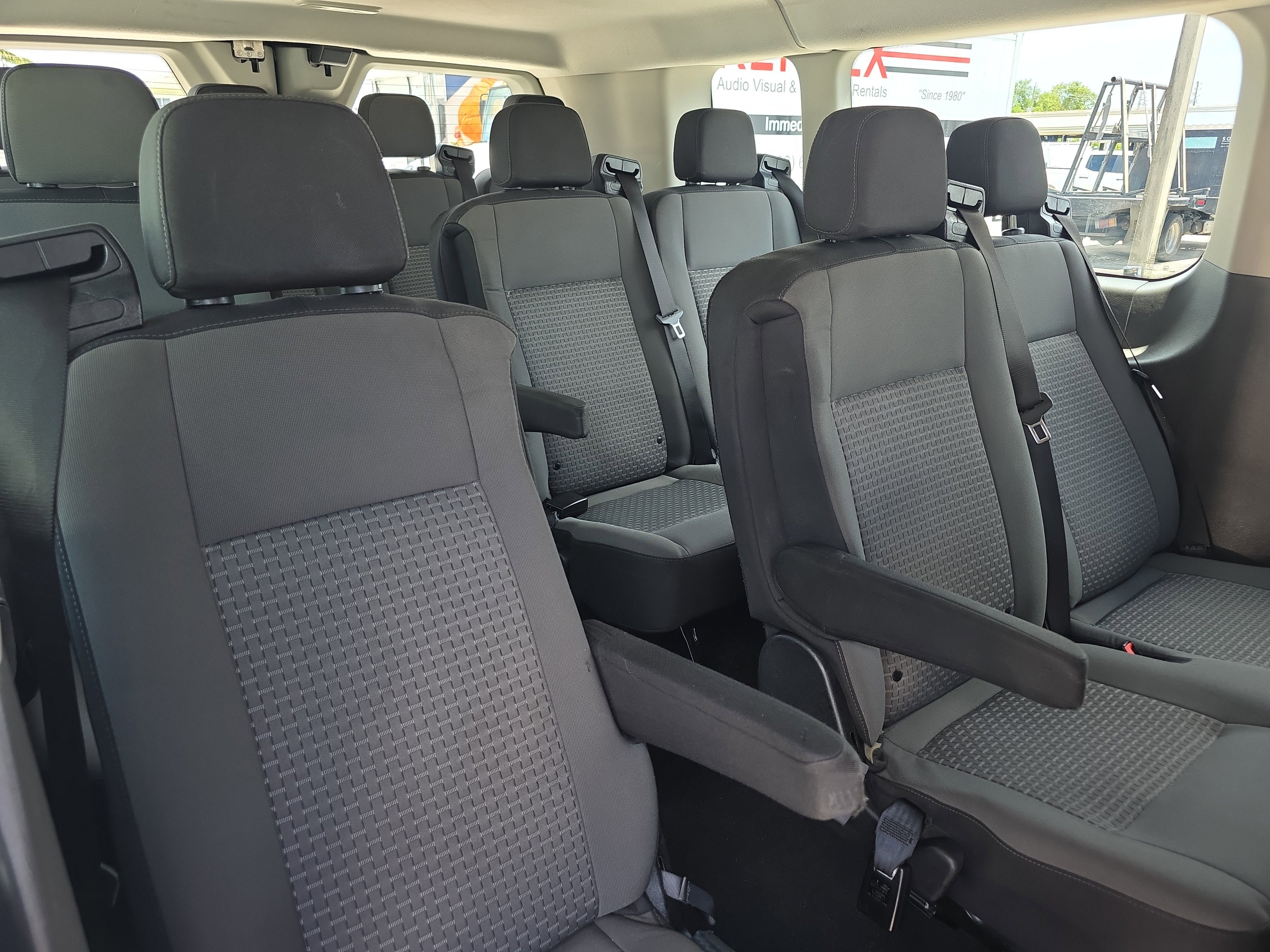 2024 Ford Transit Passenger Wagon XL