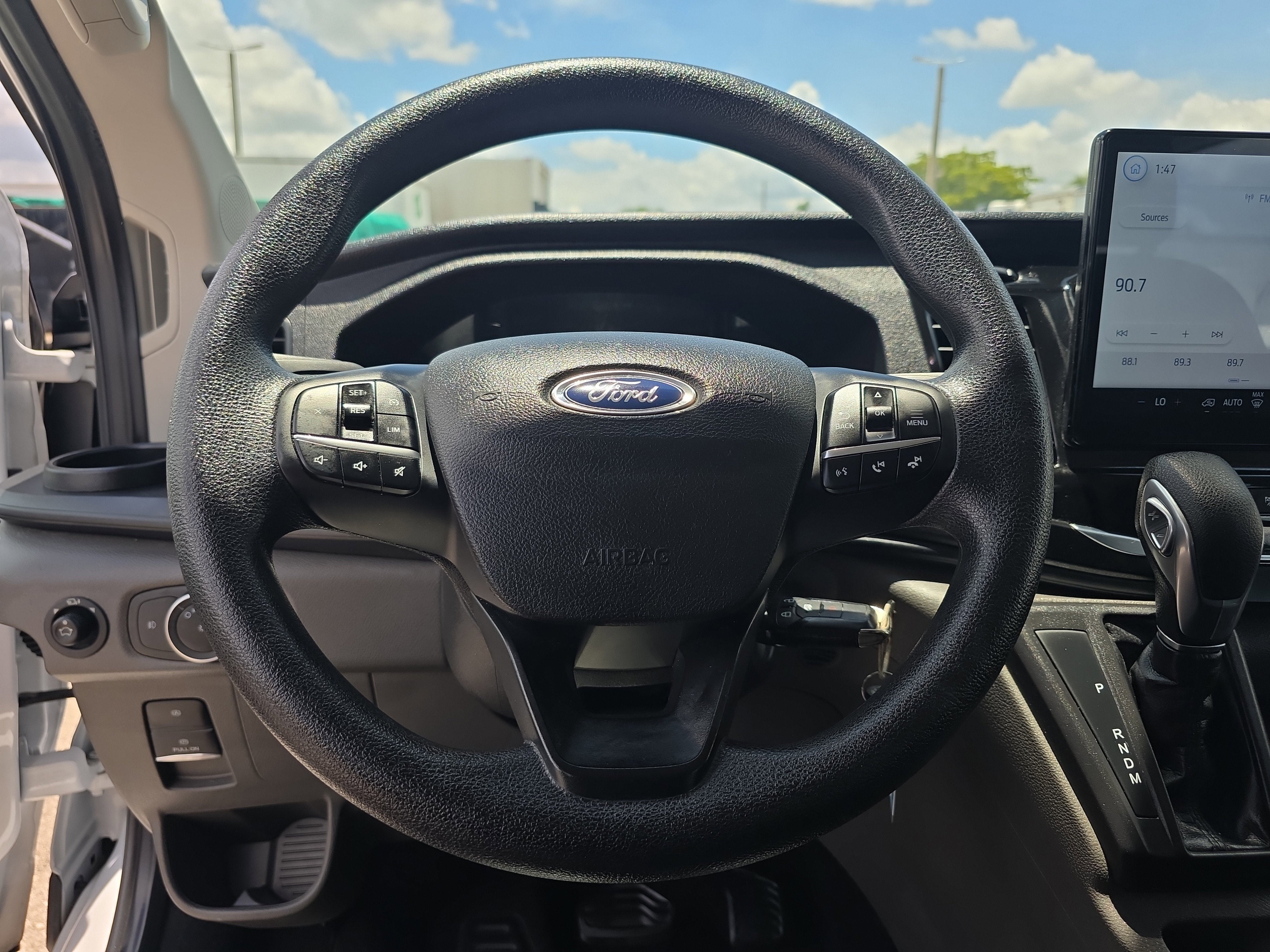 2024 Ford Transit Passenger Wagon XL
