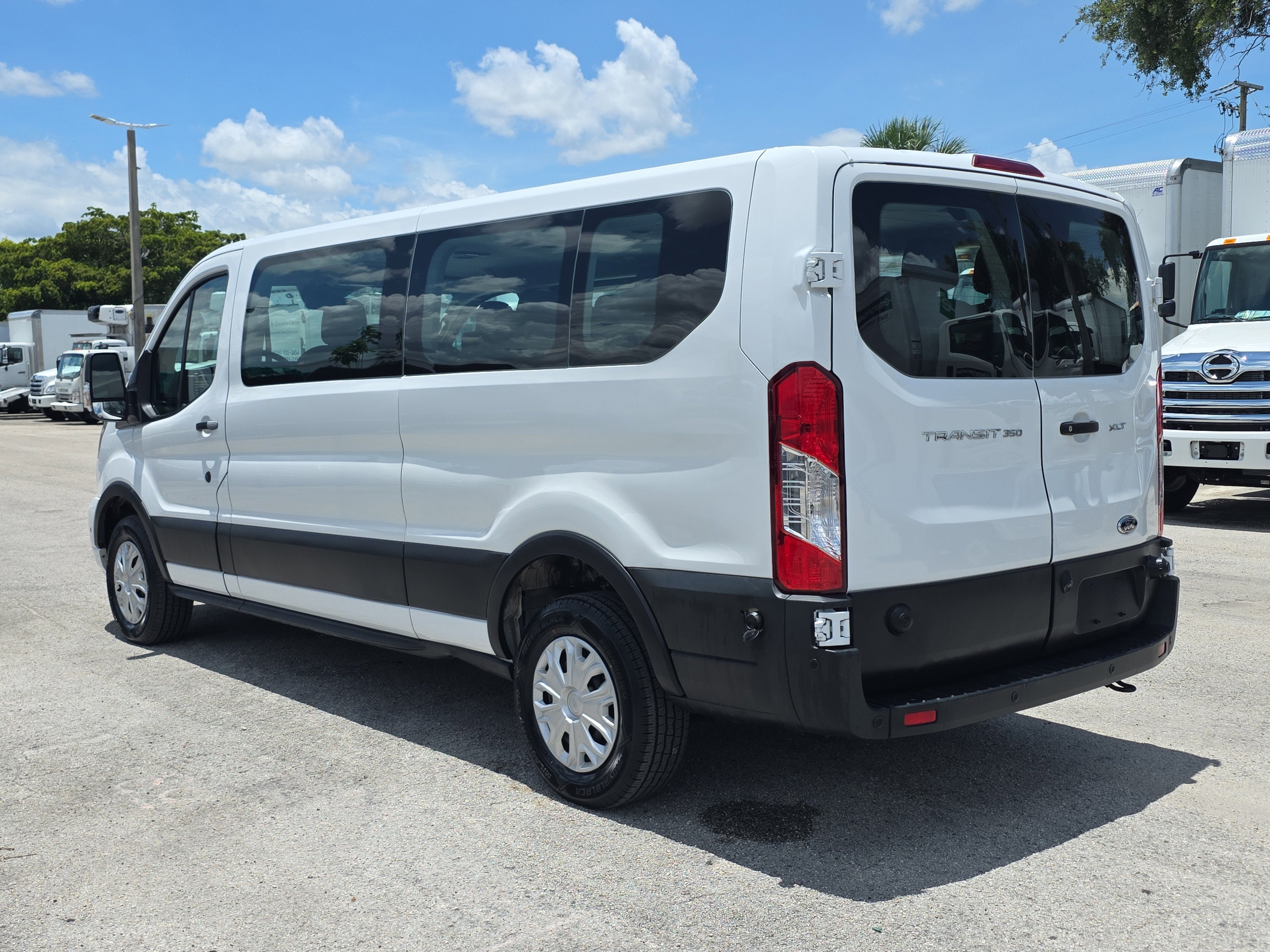 2024 Ford Transit Passenger Wagon XL
