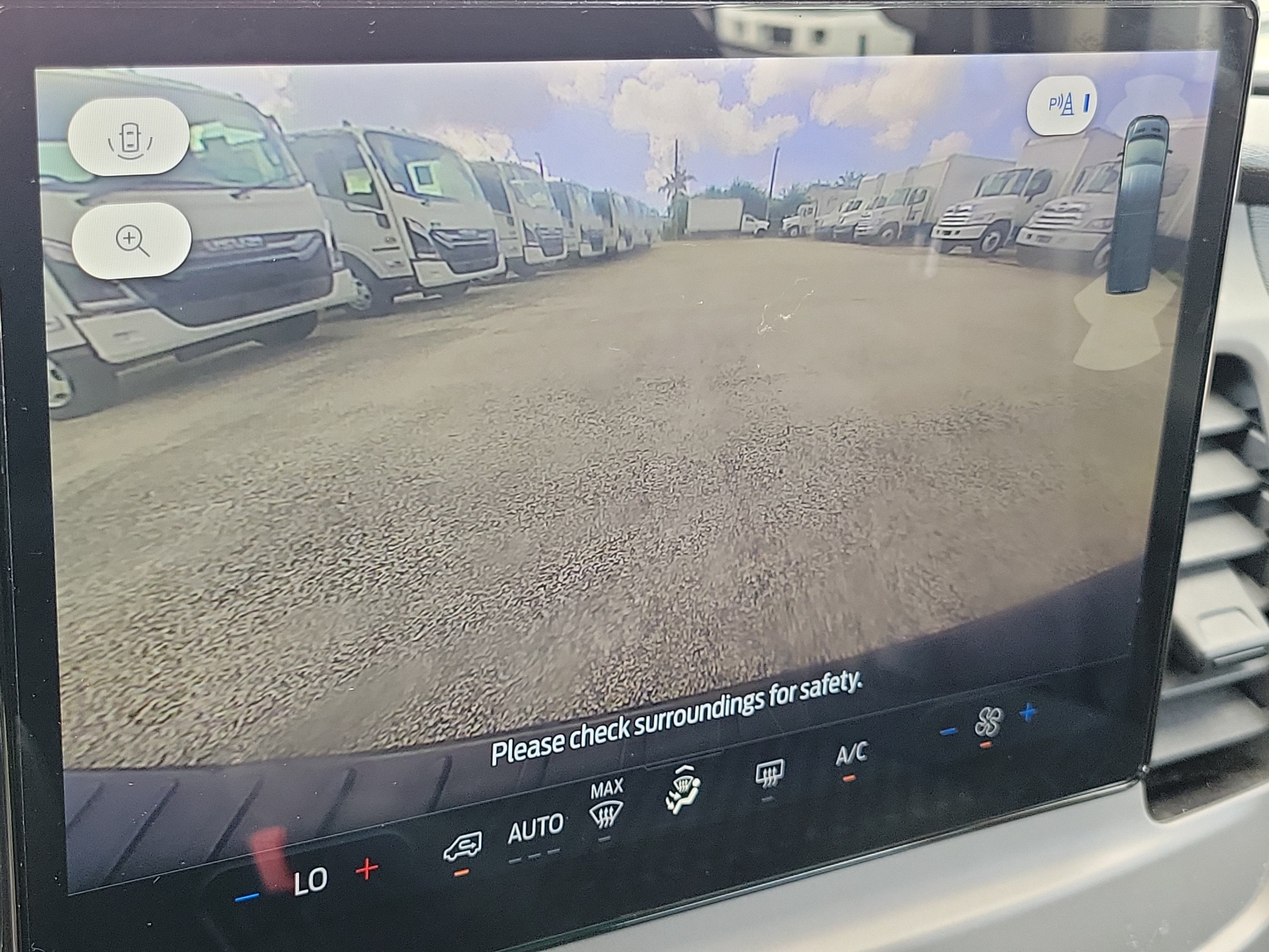 2022 Ford Transit Passenger Wagon XL