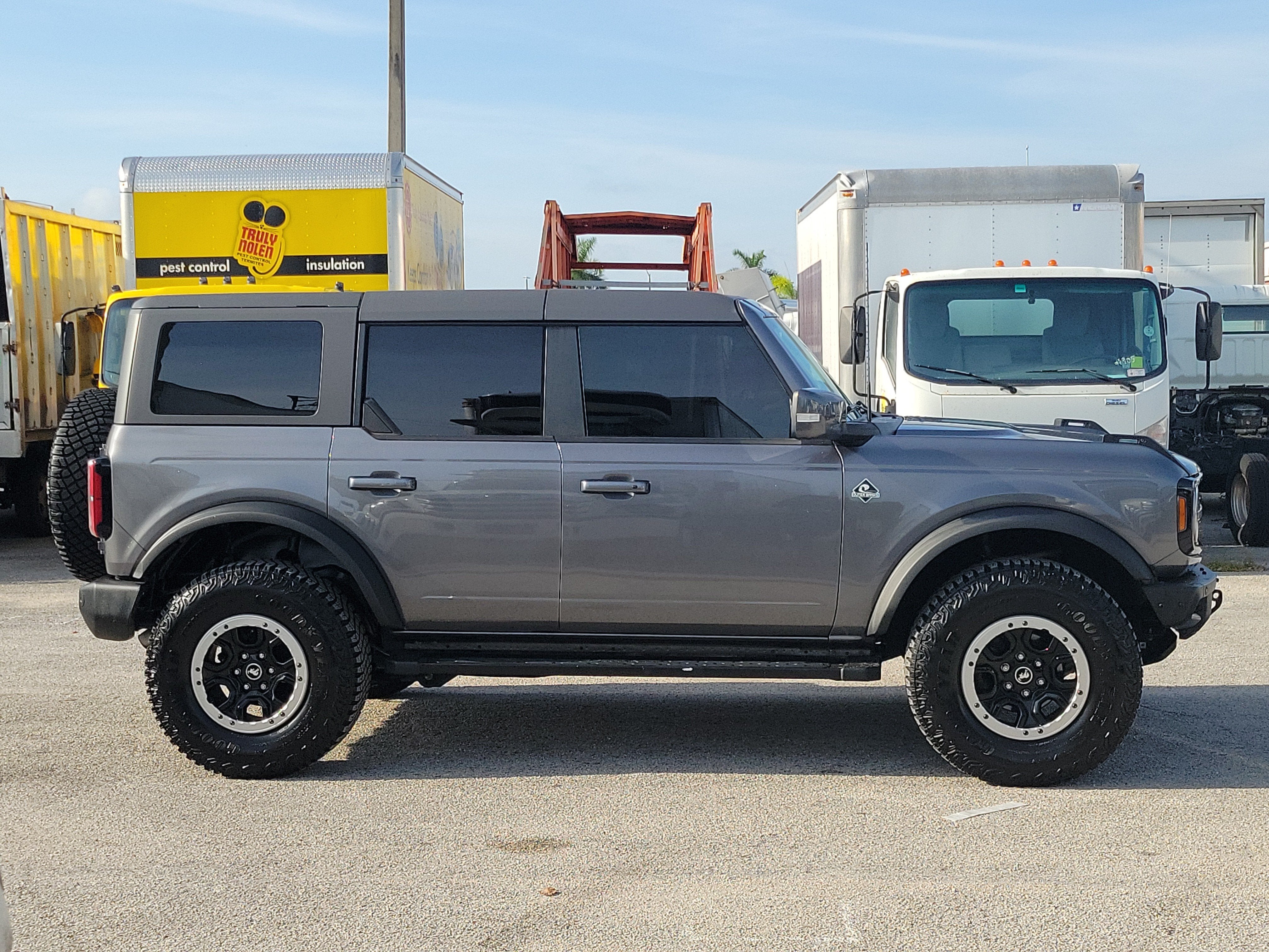 2022 Ford Bronco Base