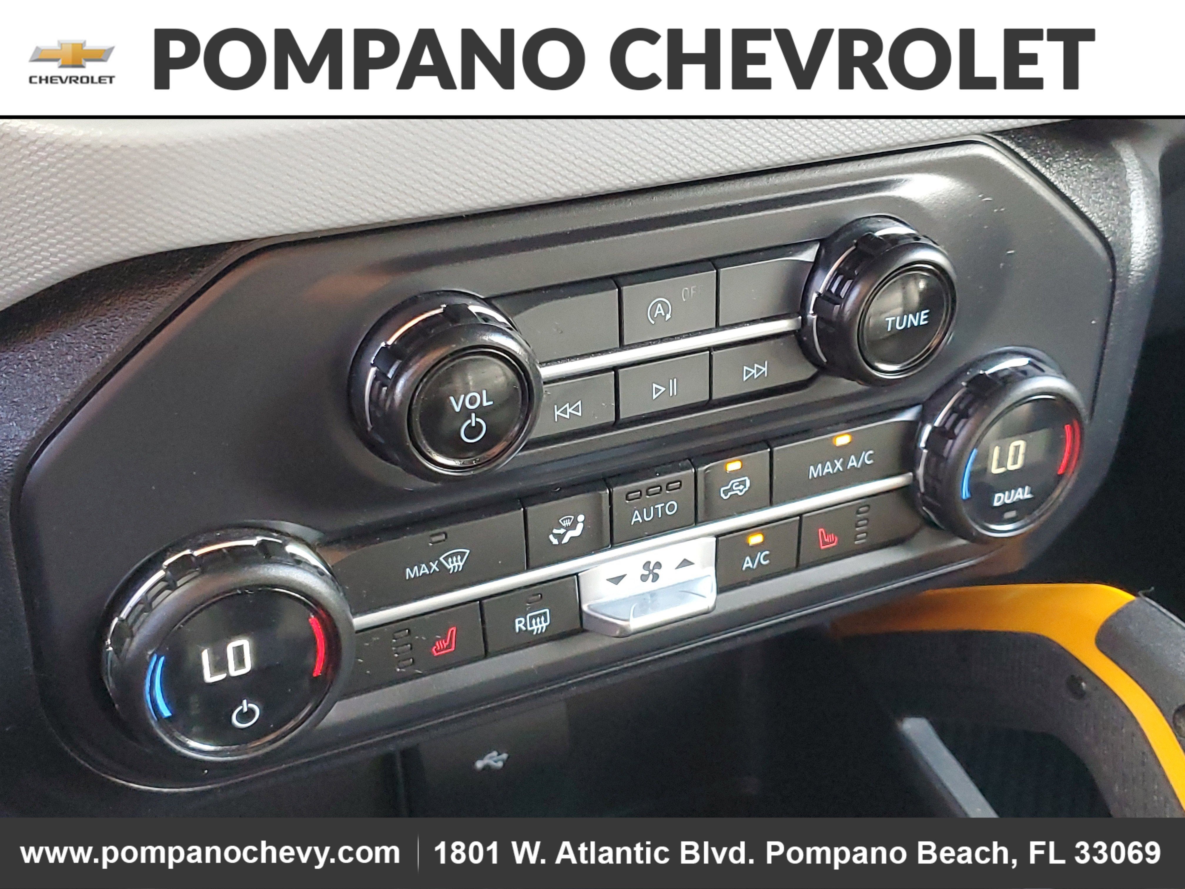 2023 Ford Bronco Base