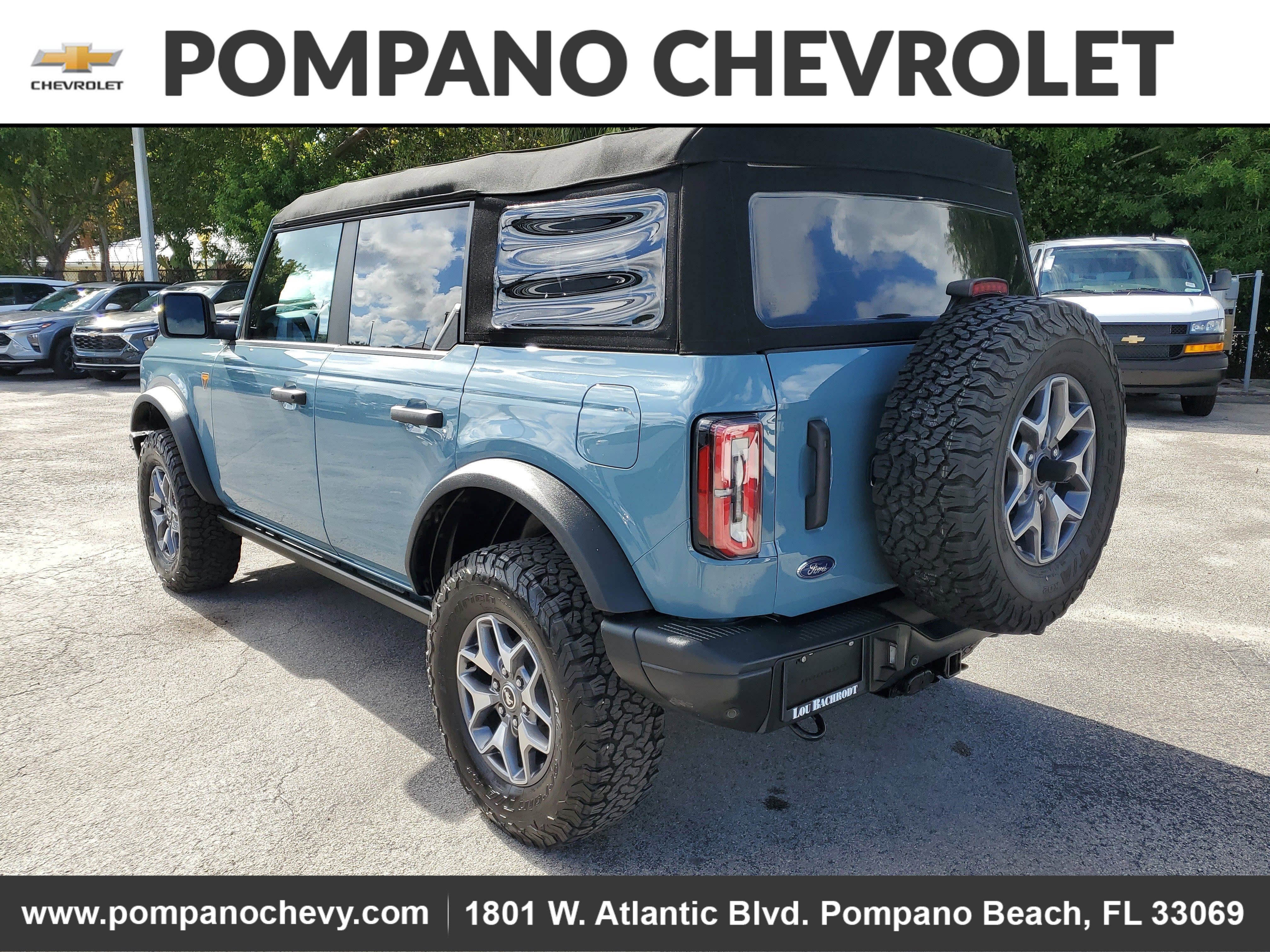 2023 Ford Bronco Base