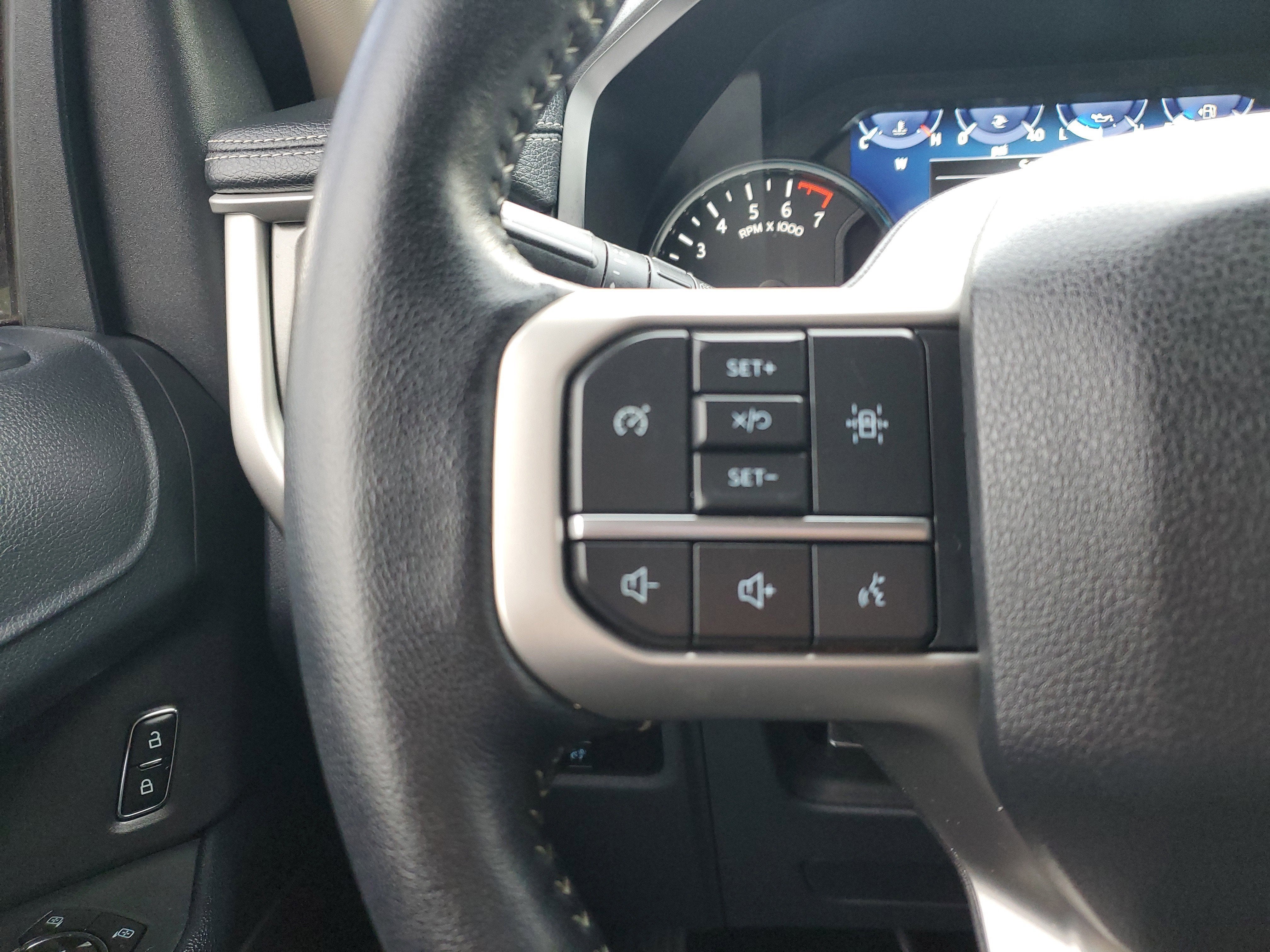 2023 Ford Expedition XLT