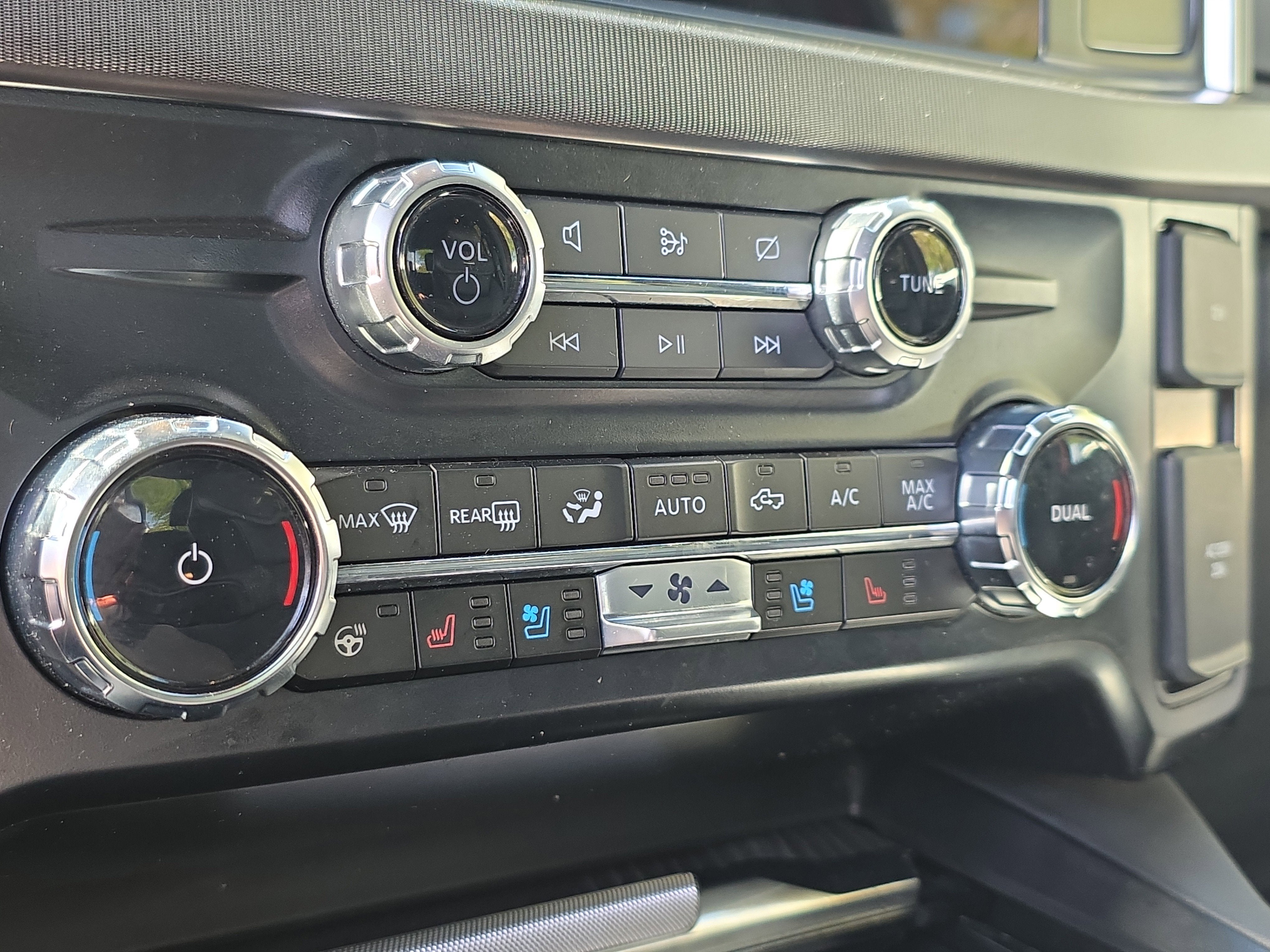 2024 Ford Super Duty F-350 SRW XL