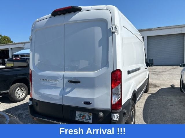 2024 Ford Transit Cargo Van T250 RWD MED RF