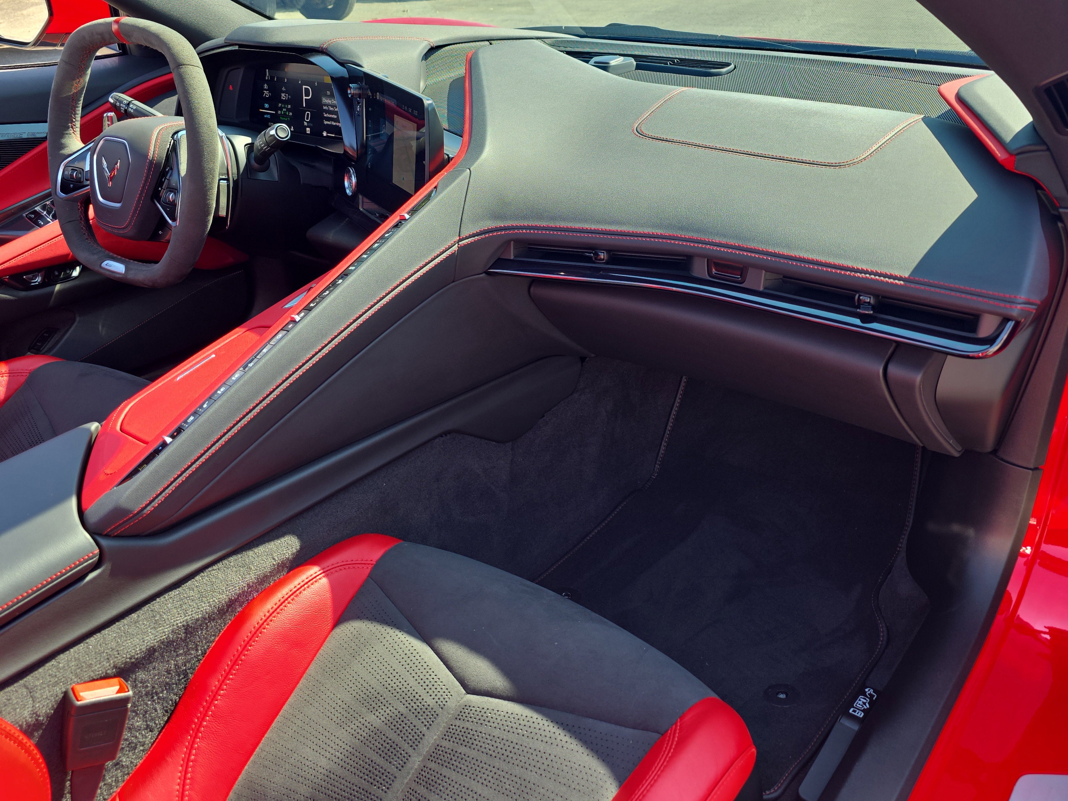 2025 Chevrolet Corvette E-Ray 2LZ