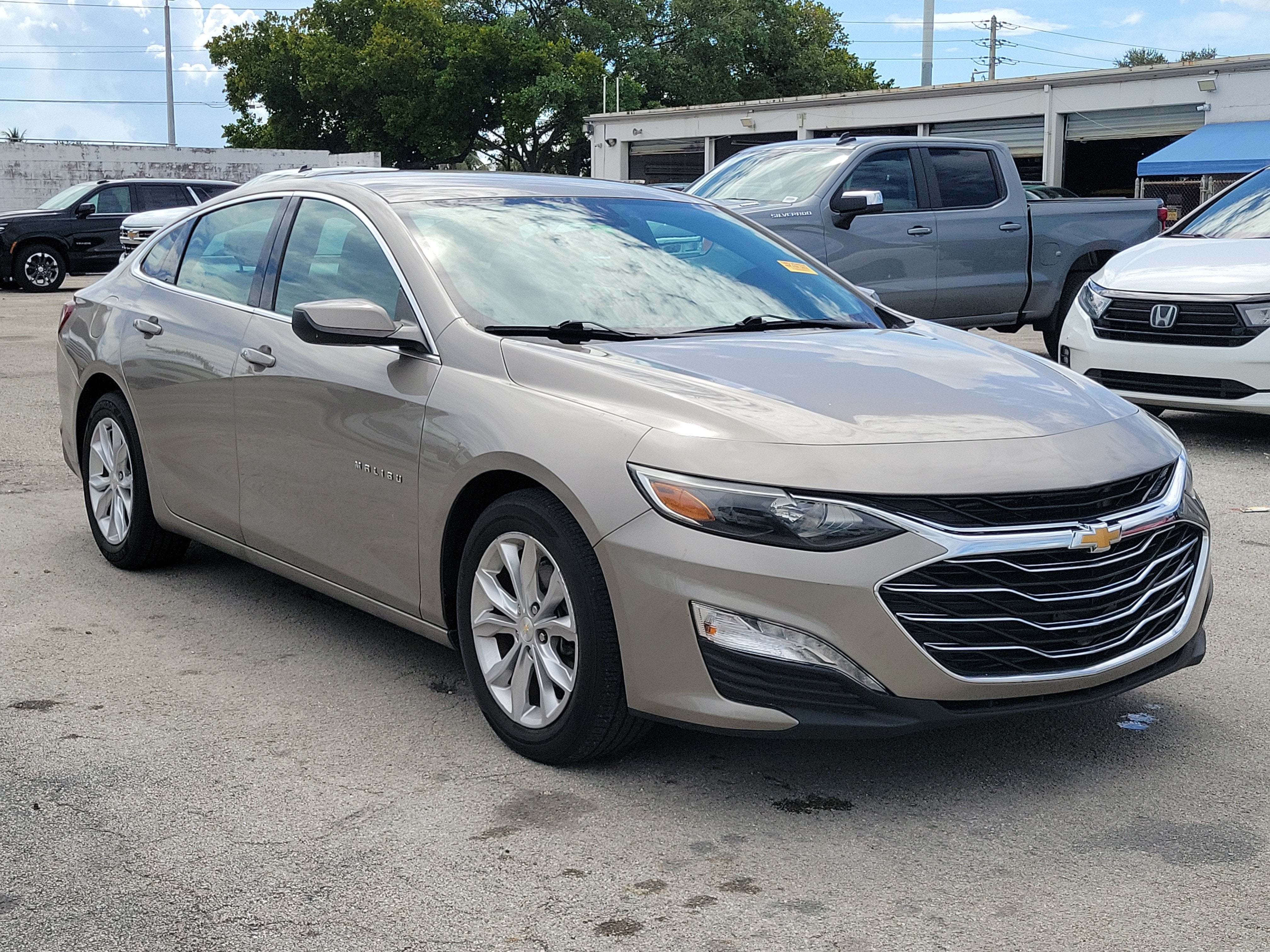 2022 Chevrolet Malibu LT