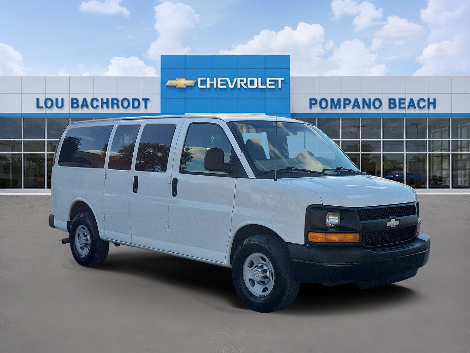 2014 Chevrolet Express Passenger 2500 LS