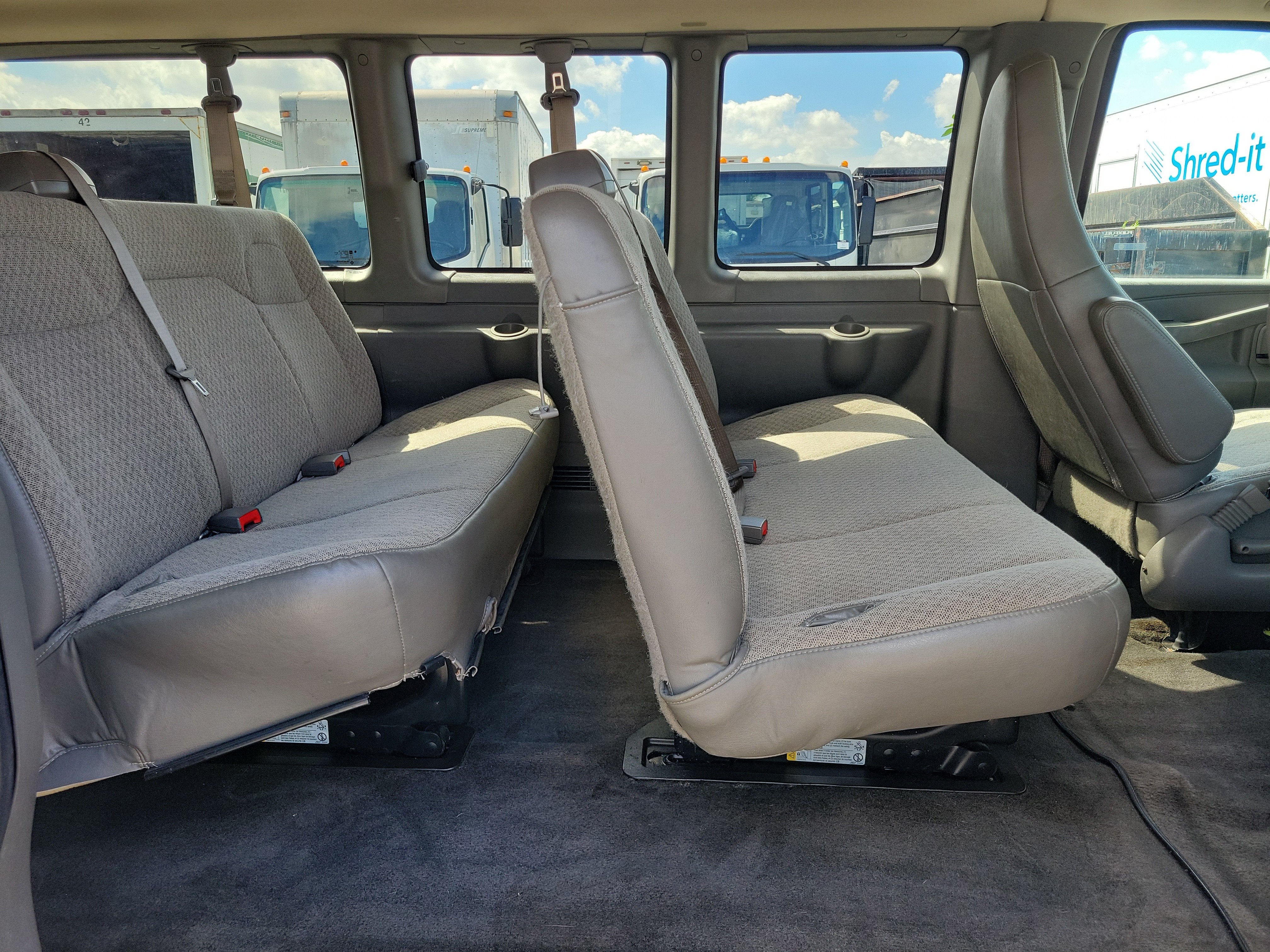 2019 Chevrolet Express Passenger 3500 LT