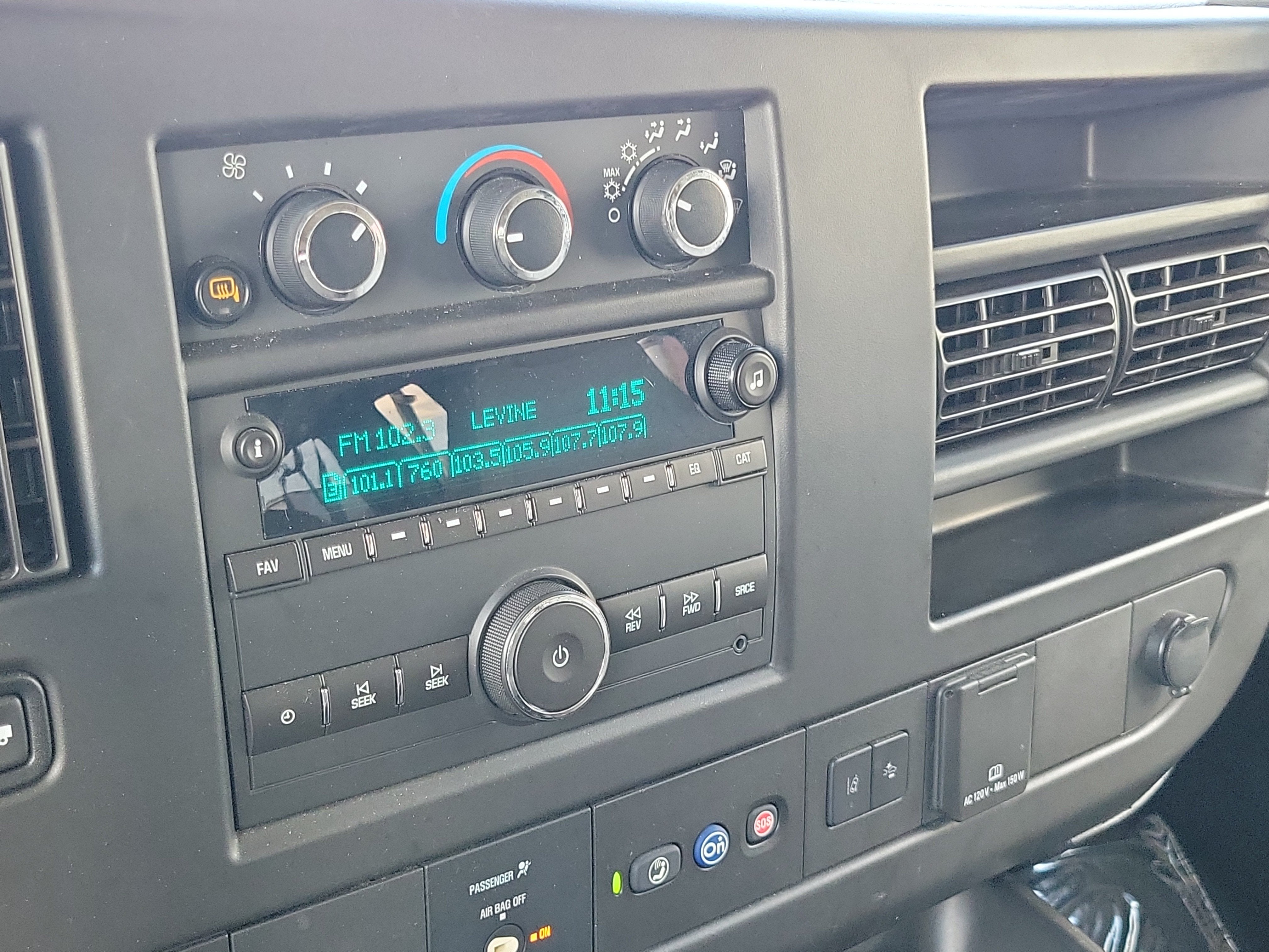 2019 Chevrolet Express Passenger 3500 LT