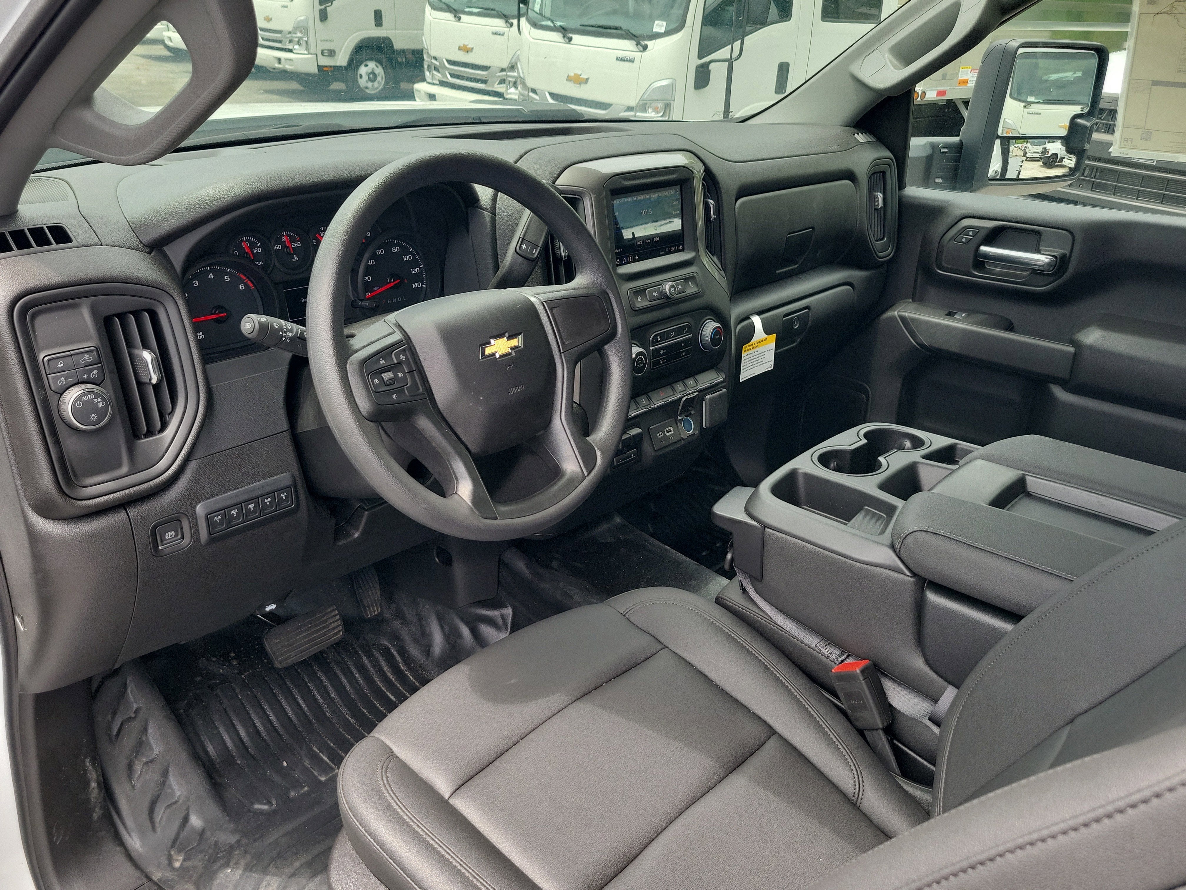 2025 Chevrolet Silverado 3500 HD Chassis Cab Work Truck