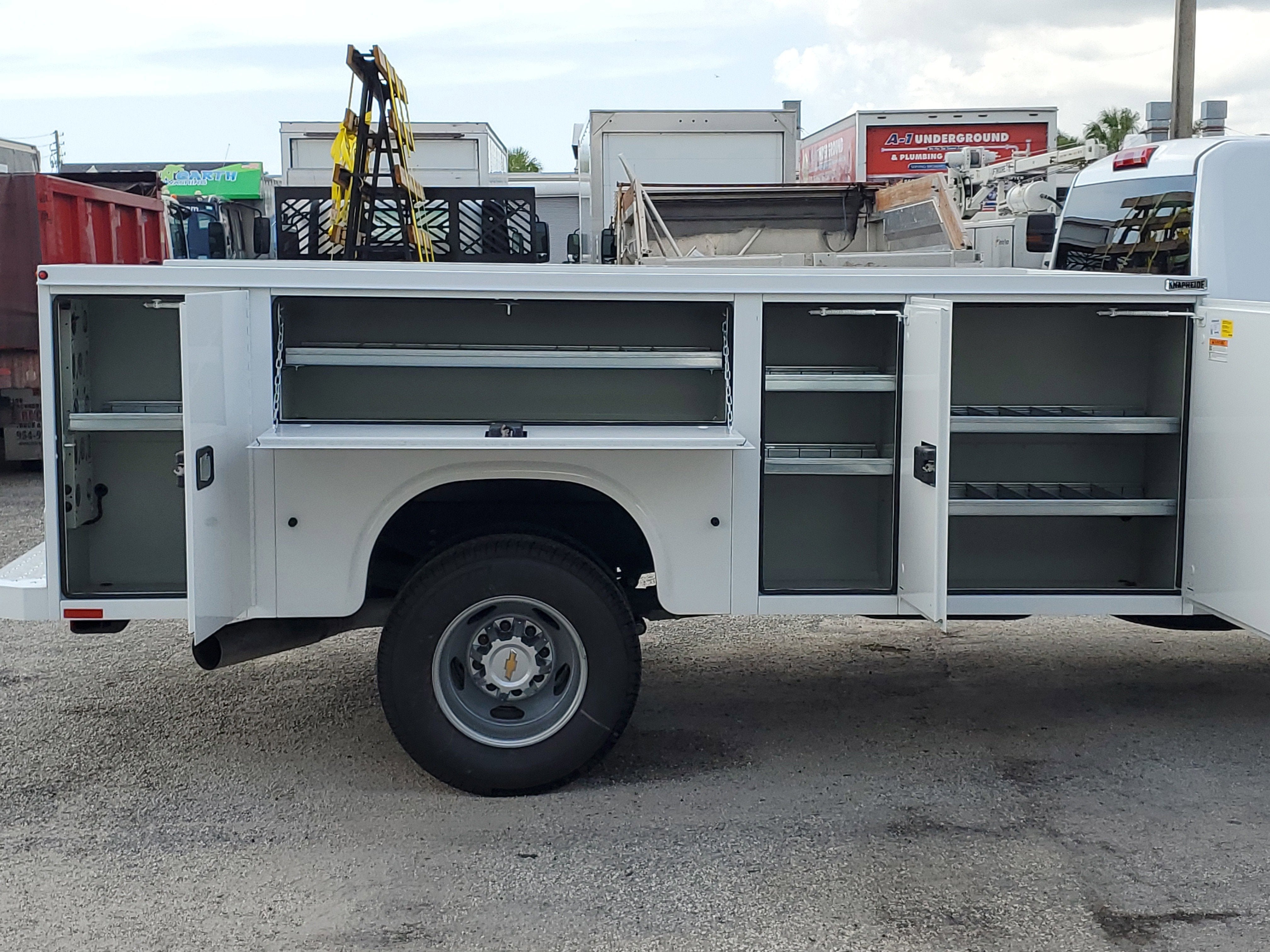 2025 Chevrolet Silverado 3500 HD Chassis Cab Work Truck
