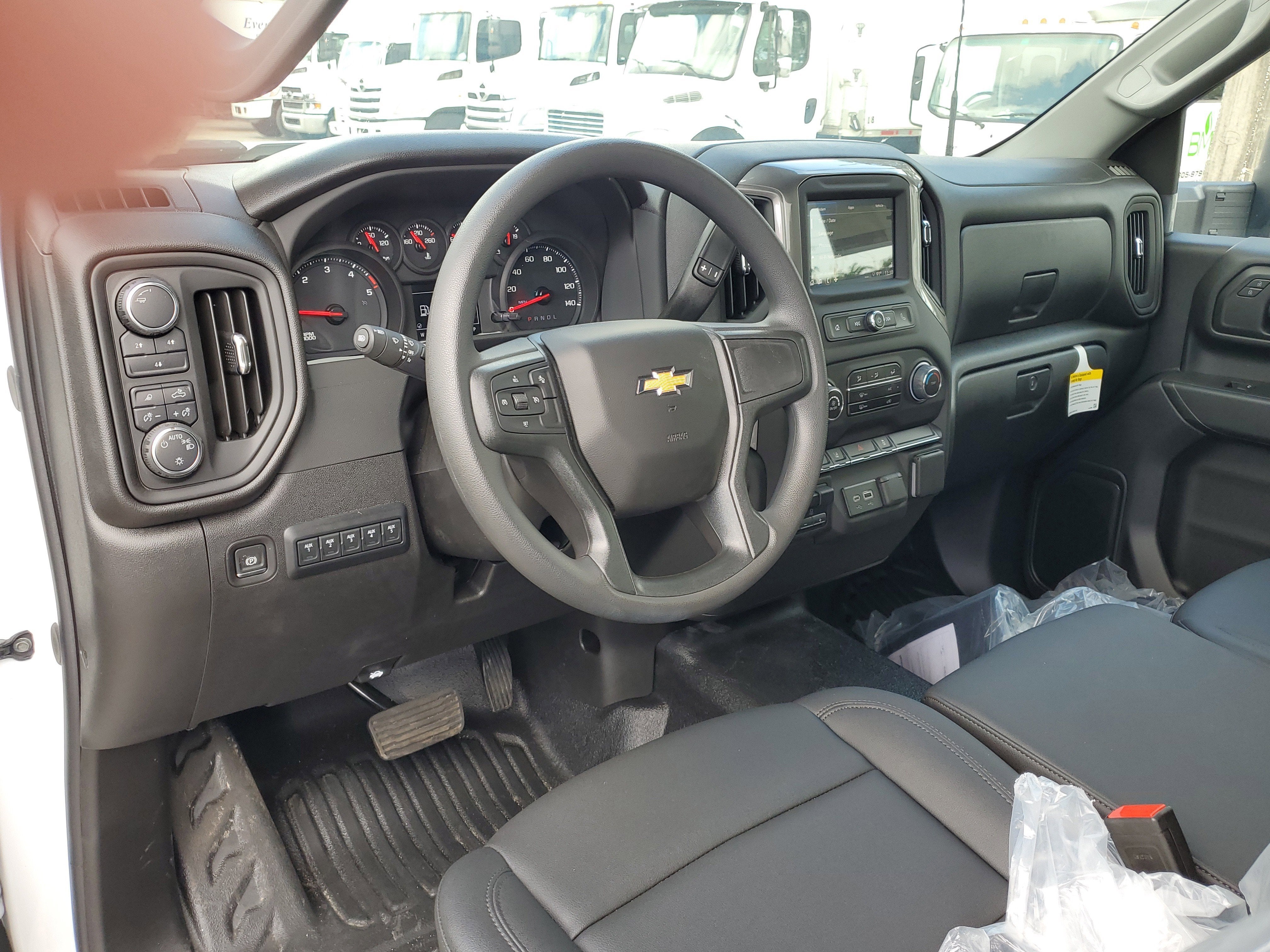 2025 Chevrolet Silverado 3500 HD Chassis Cab Work Truck