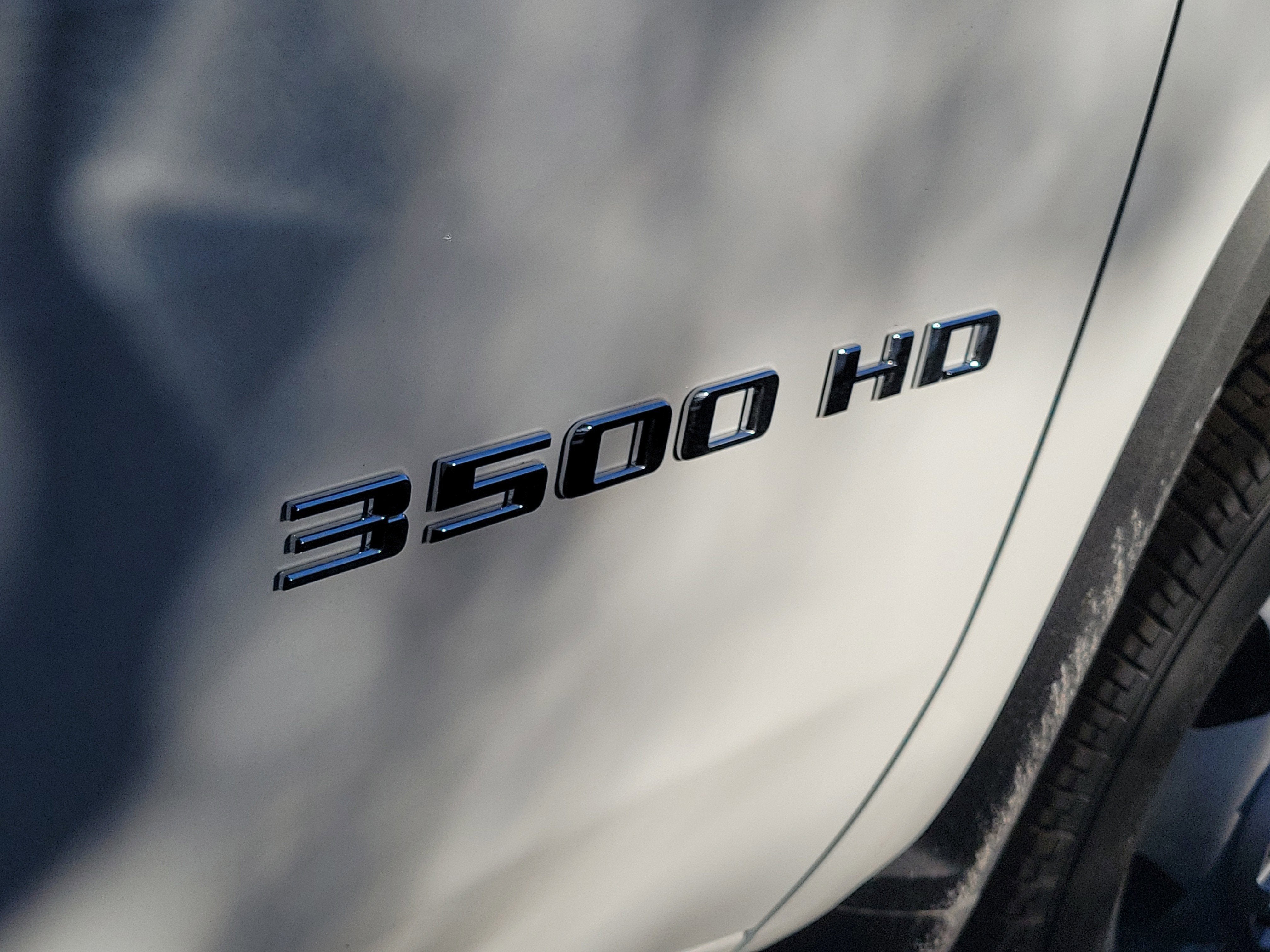 2026 Chevrolet Silverado 3500 HD WT DRW