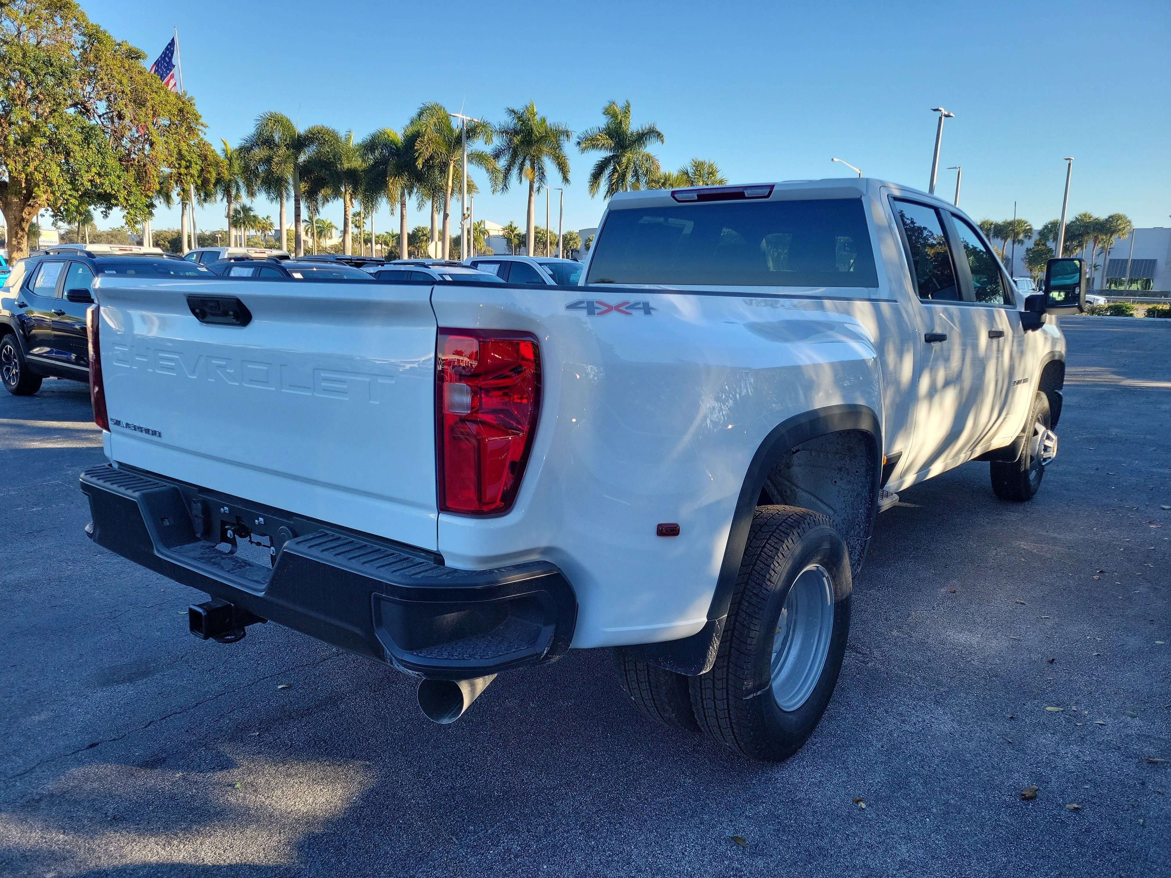 2026 Chevrolet Silverado 3500 HD WT DRW
