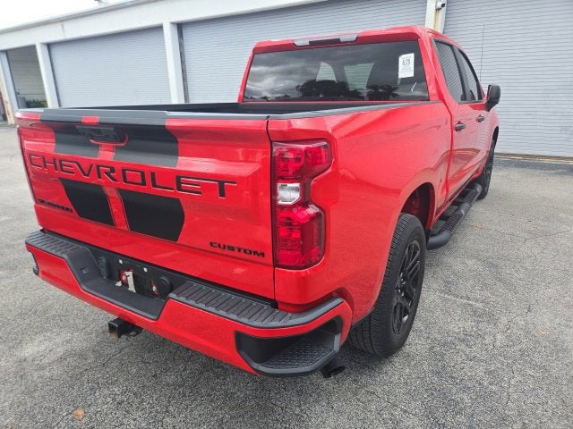 2022 Chevrolet Silverado 1500 Custom