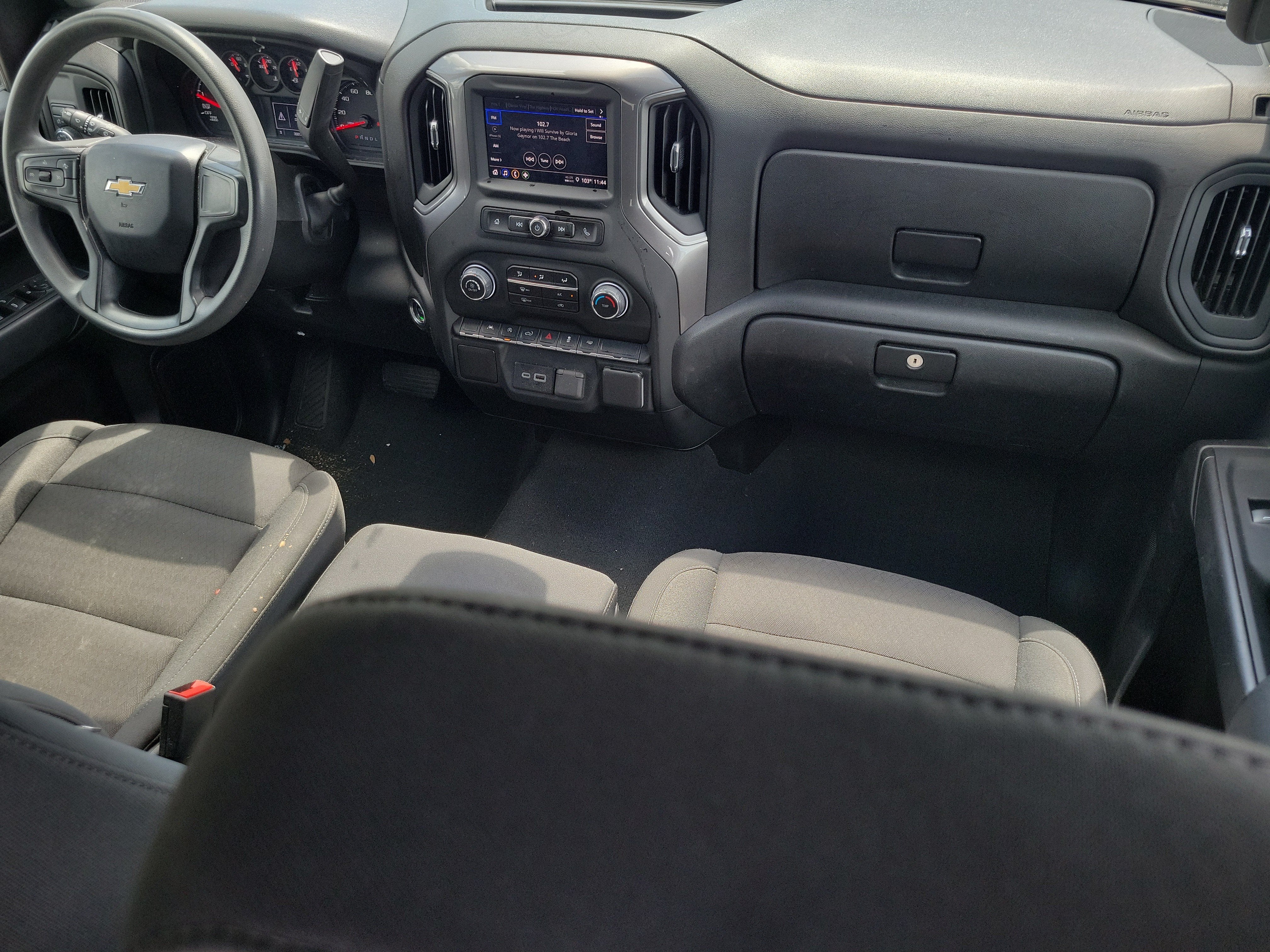 2025 Chevrolet Silverado 1500 Custom