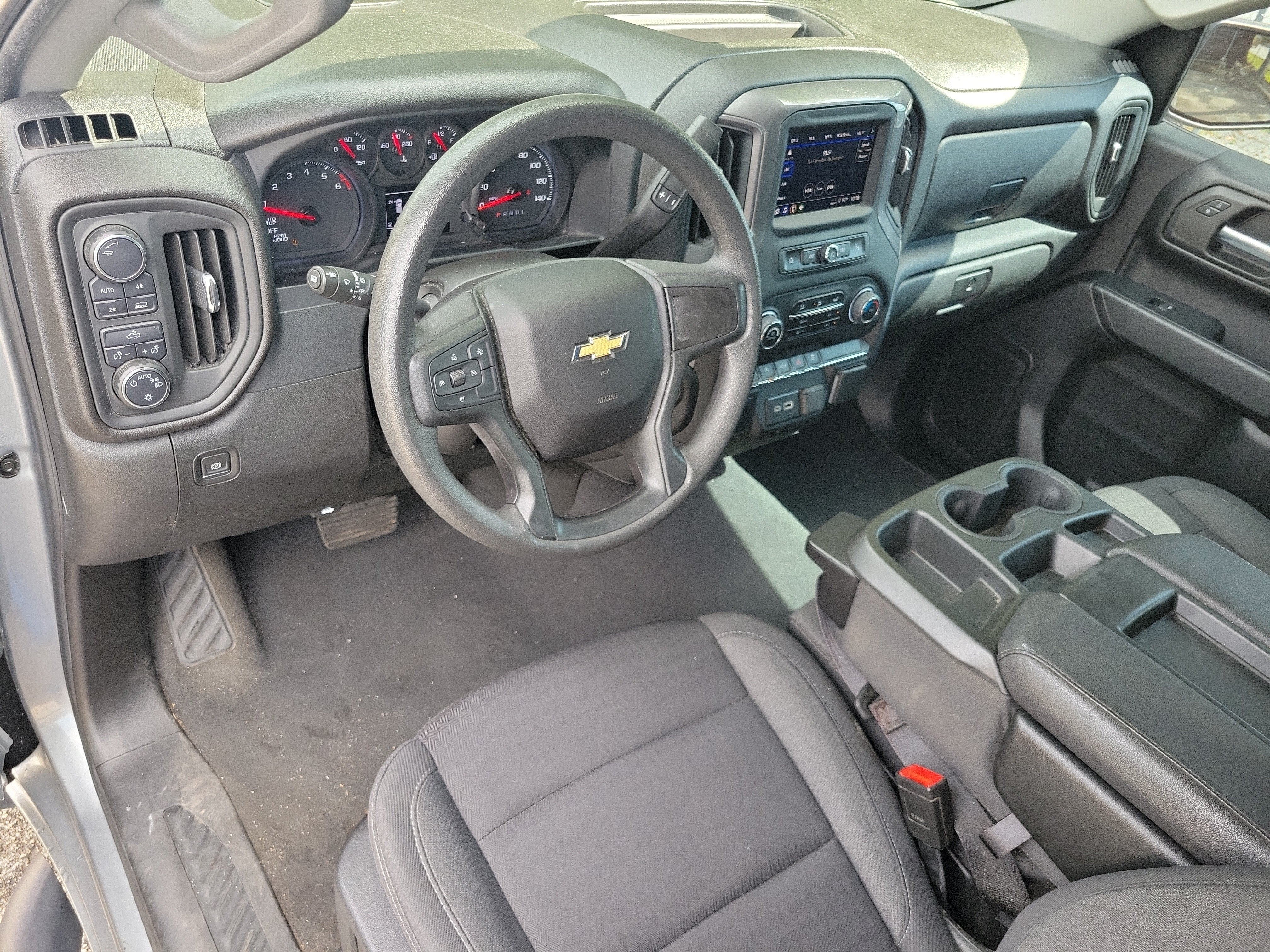2024 Chevrolet Silverado 1500 Custom