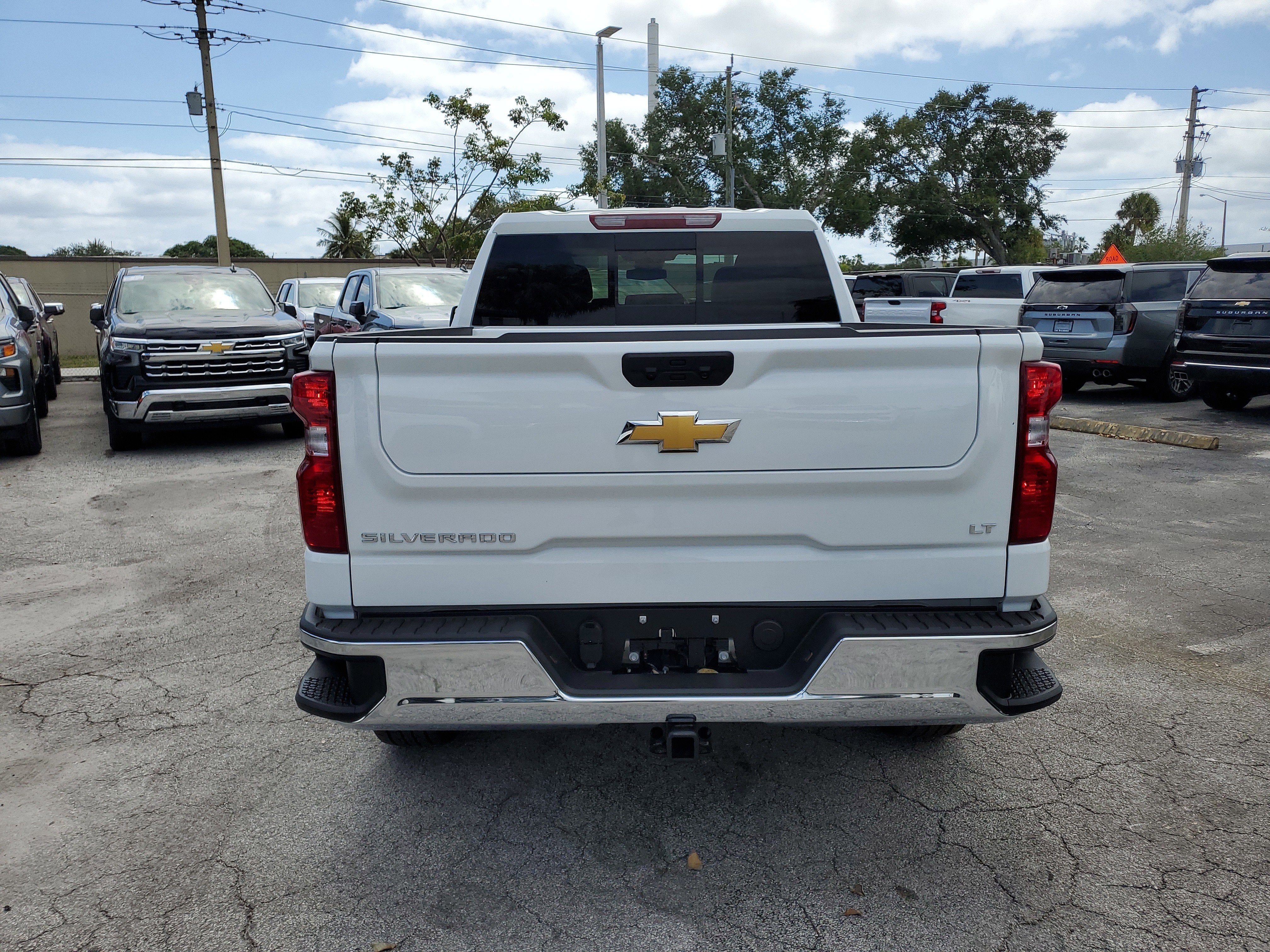2025 Chevrolet Silverado 1500 LT