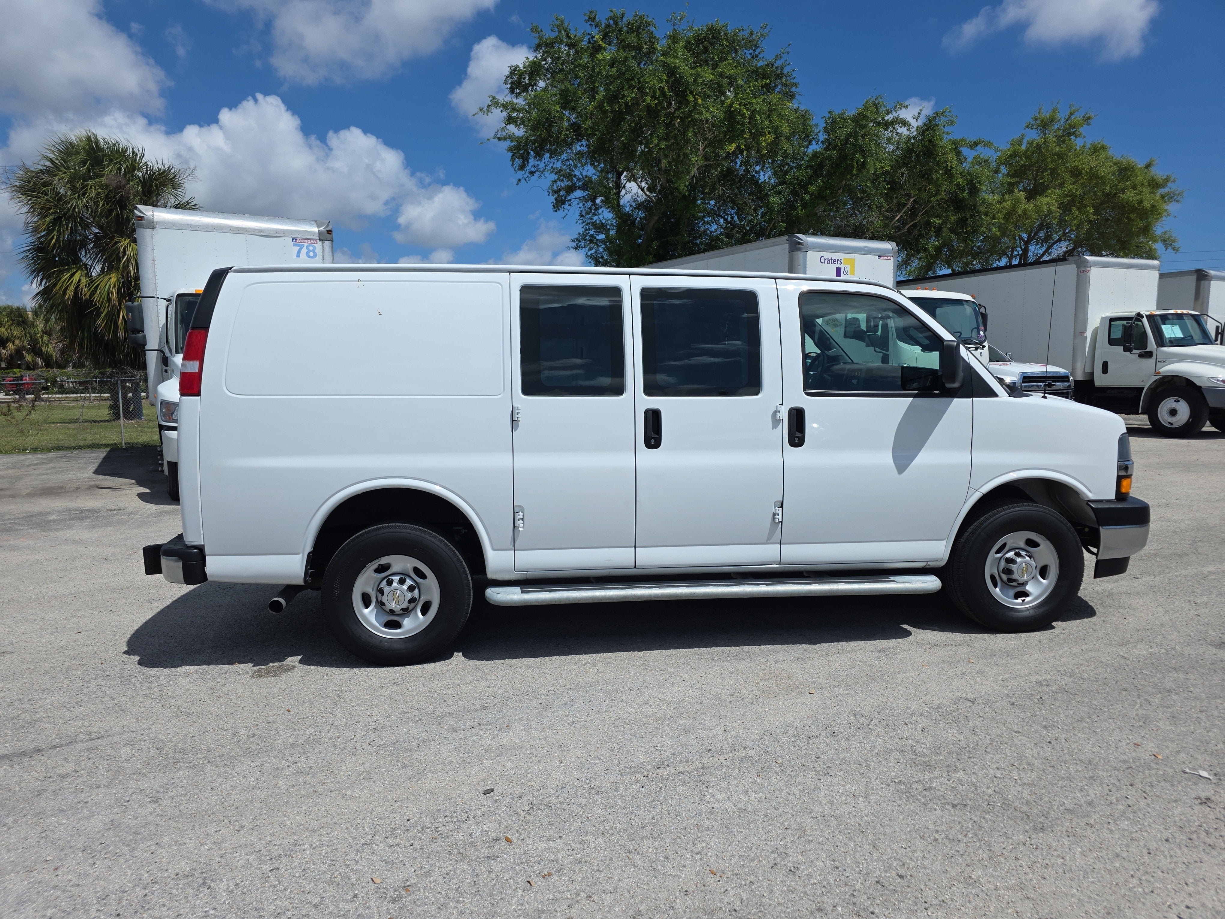 2024 Chevrolet Express Cargo 2500 WT