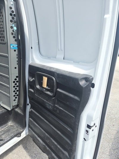 2025 Chevrolet Express Cargo WT
