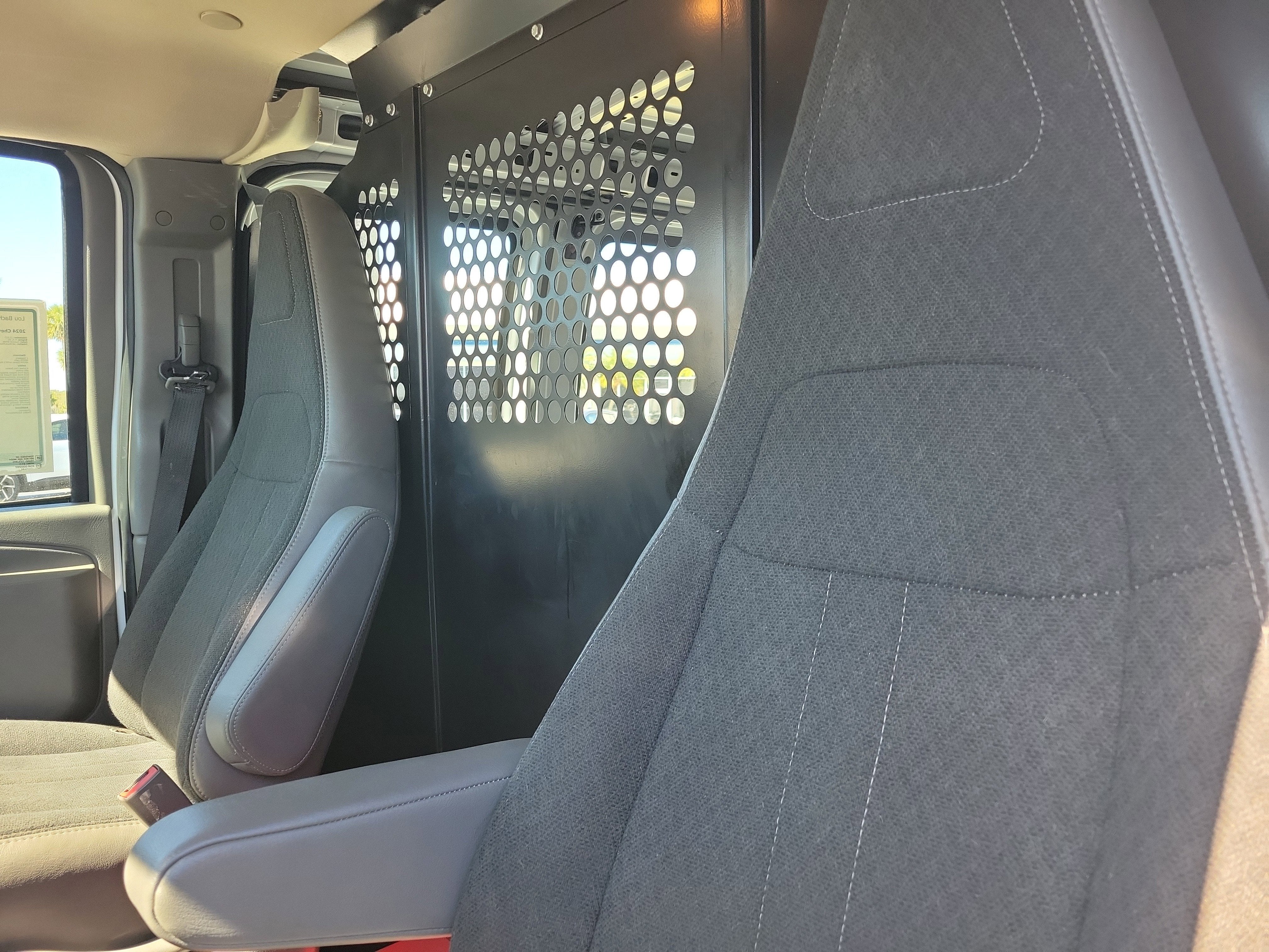 2024 Chevrolet Express Cargo 2500 WT