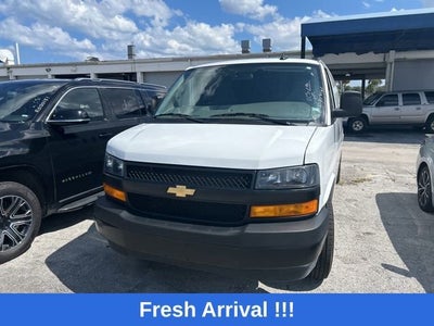 2025 Chevrolet Express Cargo WT