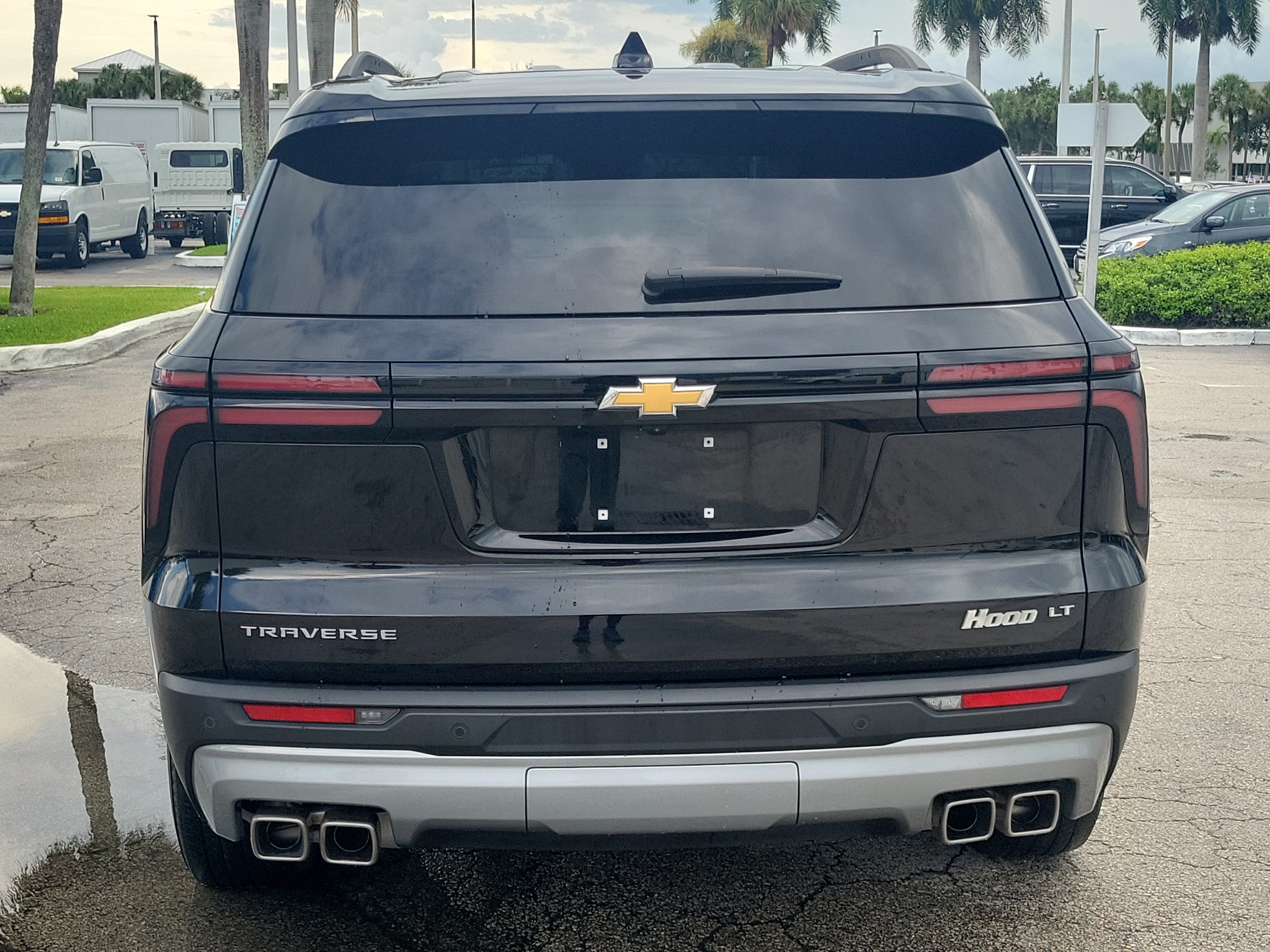 2024 Chevrolet Traverse LT