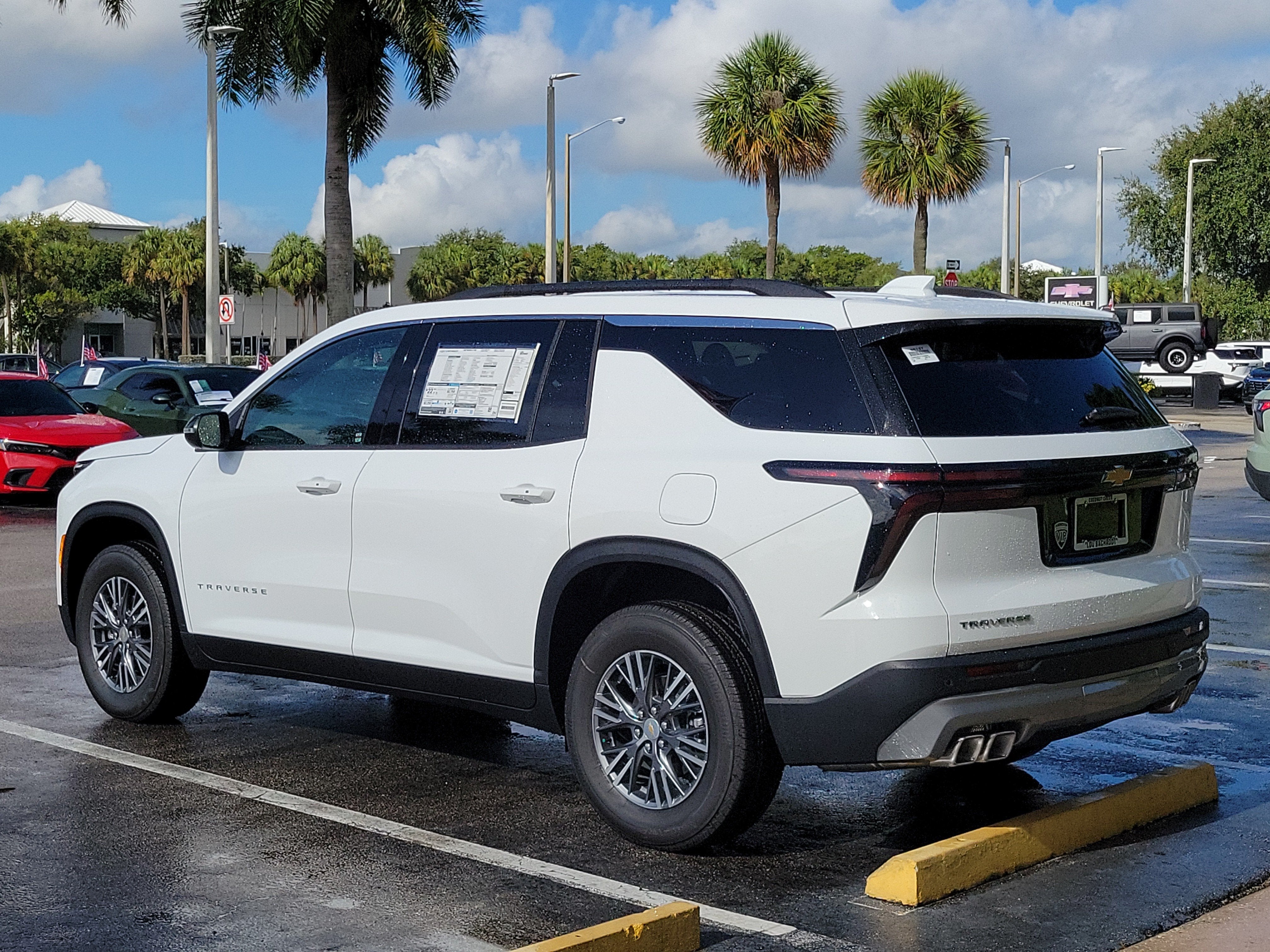 2026 Chevrolet Traverse LT