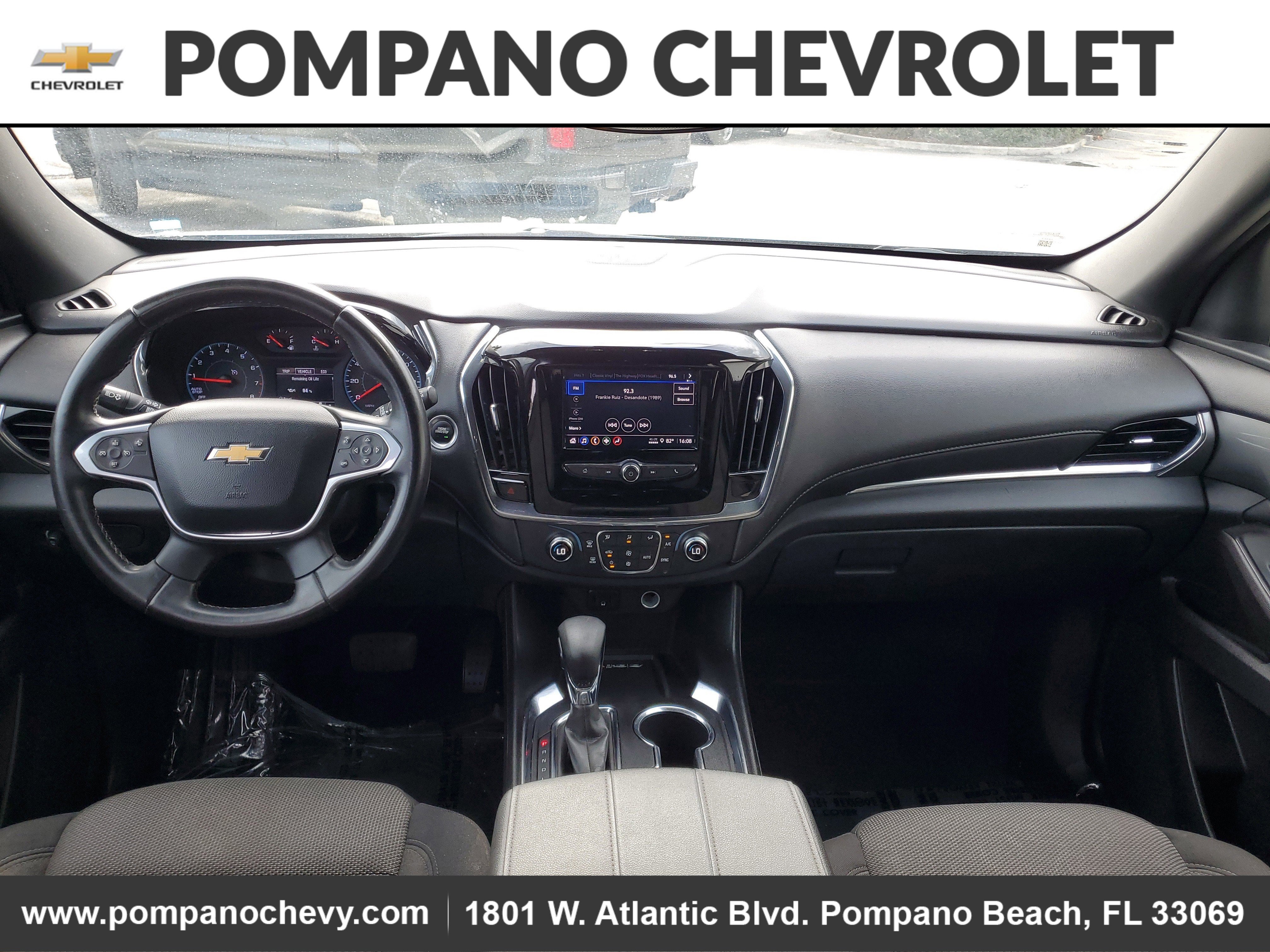 2023 Chevrolet Traverse LT Cloth