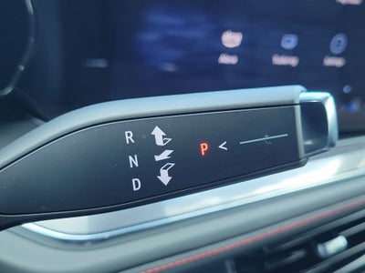 2025 Chevrolet Suburban RST