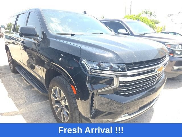 2023 Chevrolet Suburban LT