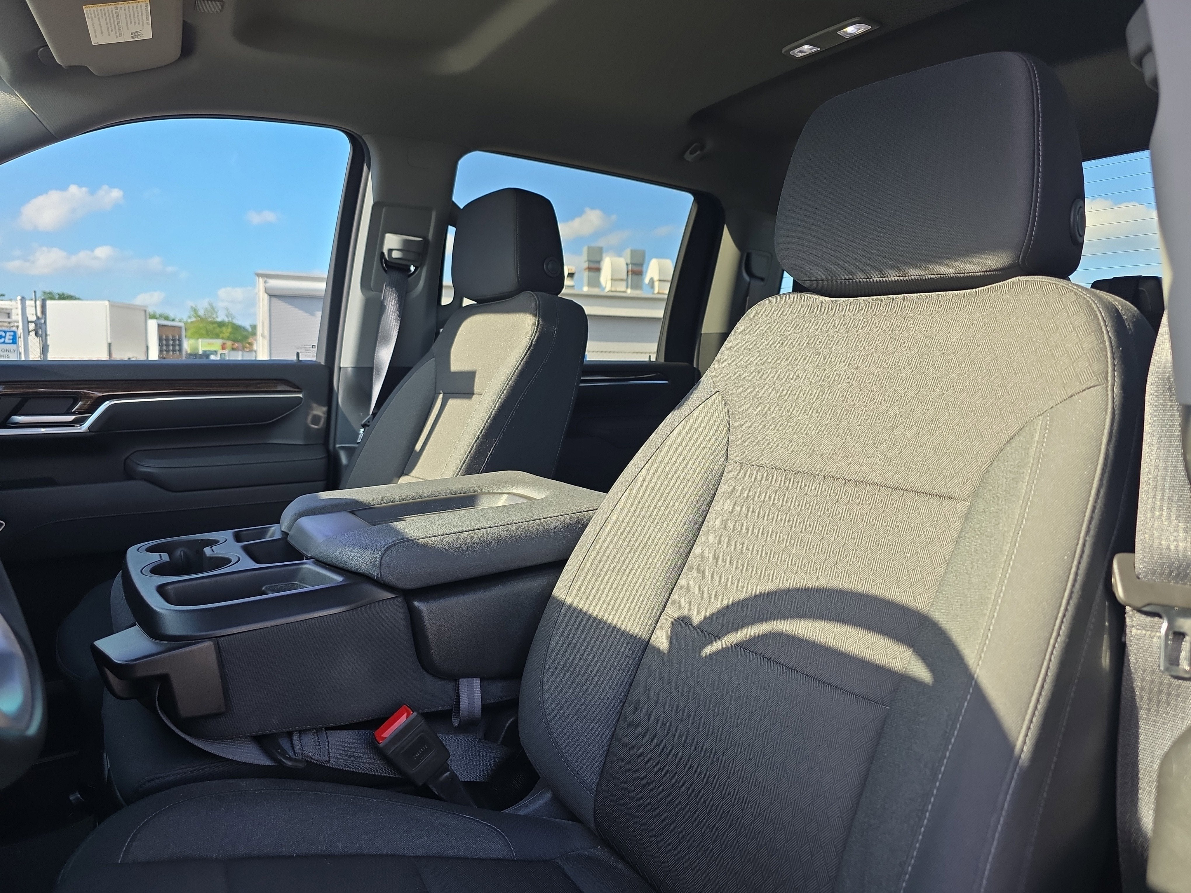 2025 GMC Sierra 2500 HD SLE