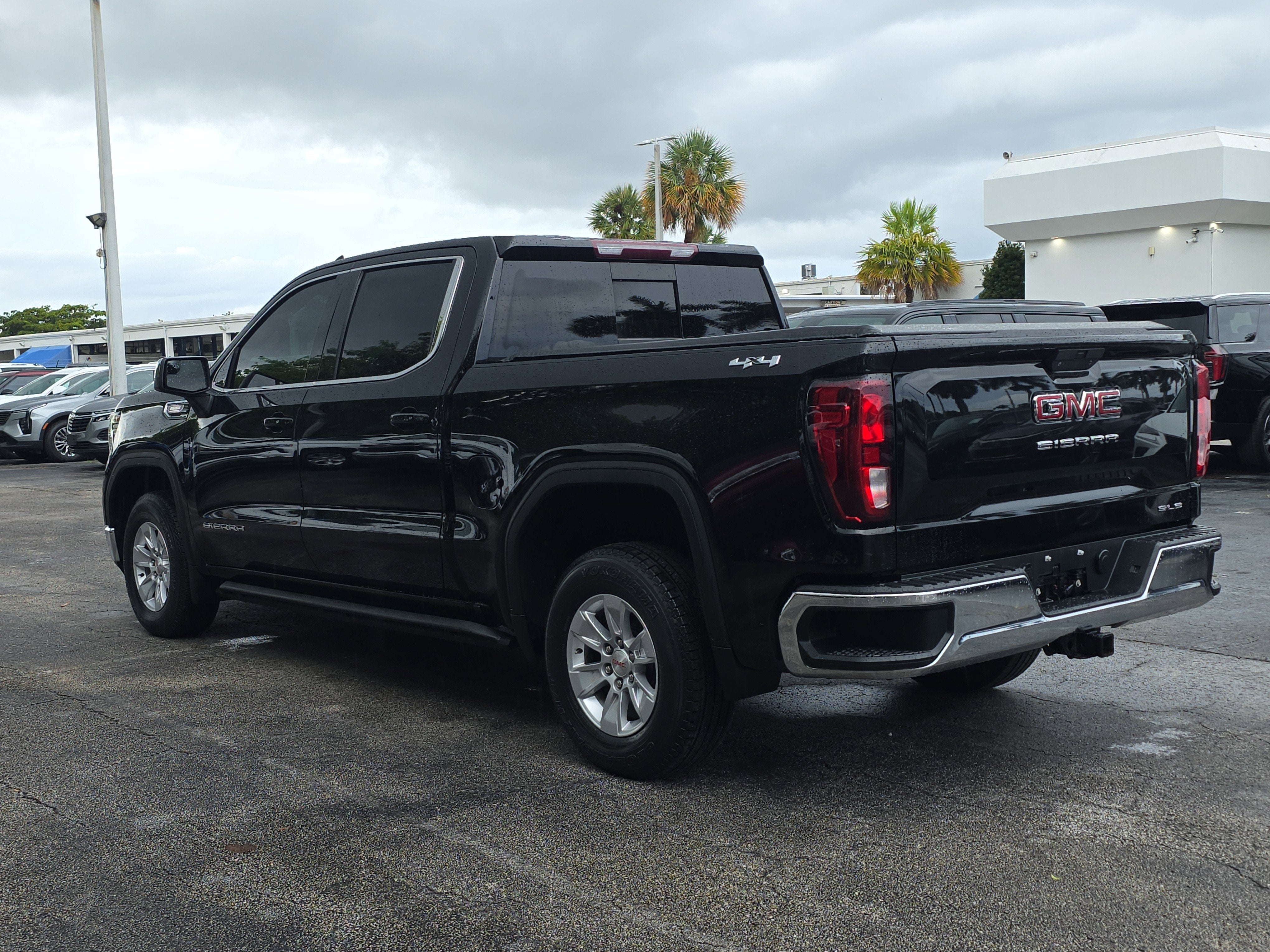 2021 GMC Sierra 1500 SLE