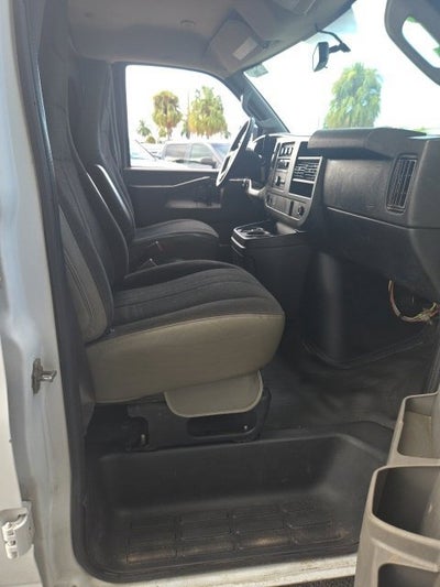 2020 GMC Savana Cargo 2500 RWD 2500 135"
