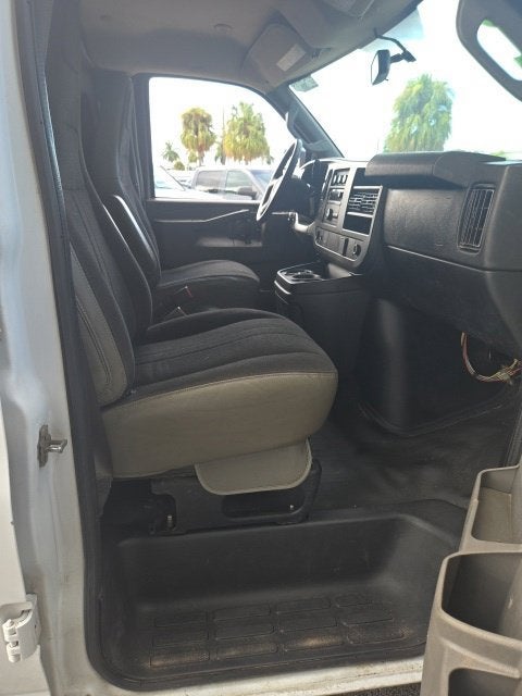 2020 GMC Savana Cargo 2500 RWD 2500 135"
