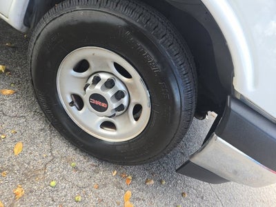 2020 GMC Savana Cargo 2500 RWD 2500 135"