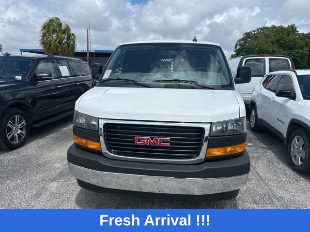 2024 GMC Savana Cargo 2500 Work Van