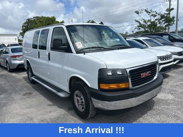 2024 GMC Savana Cargo 2500 Work Van