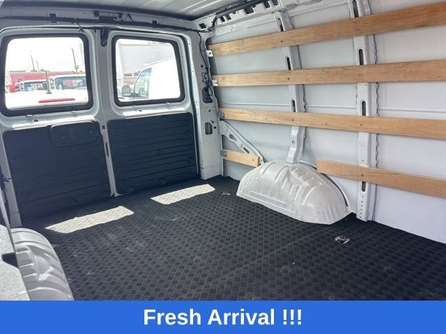 2024 GMC Savana Cargo 2500 Work Van