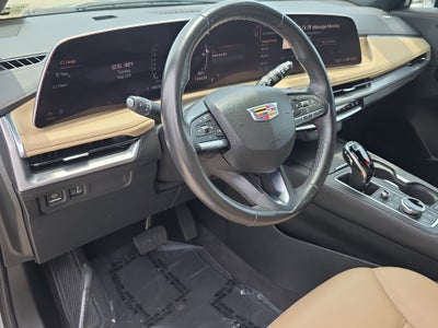 2025 Cadillac XT4 Premium Luxury