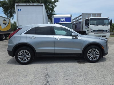 2025 Cadillac XT4 Premium Luxury