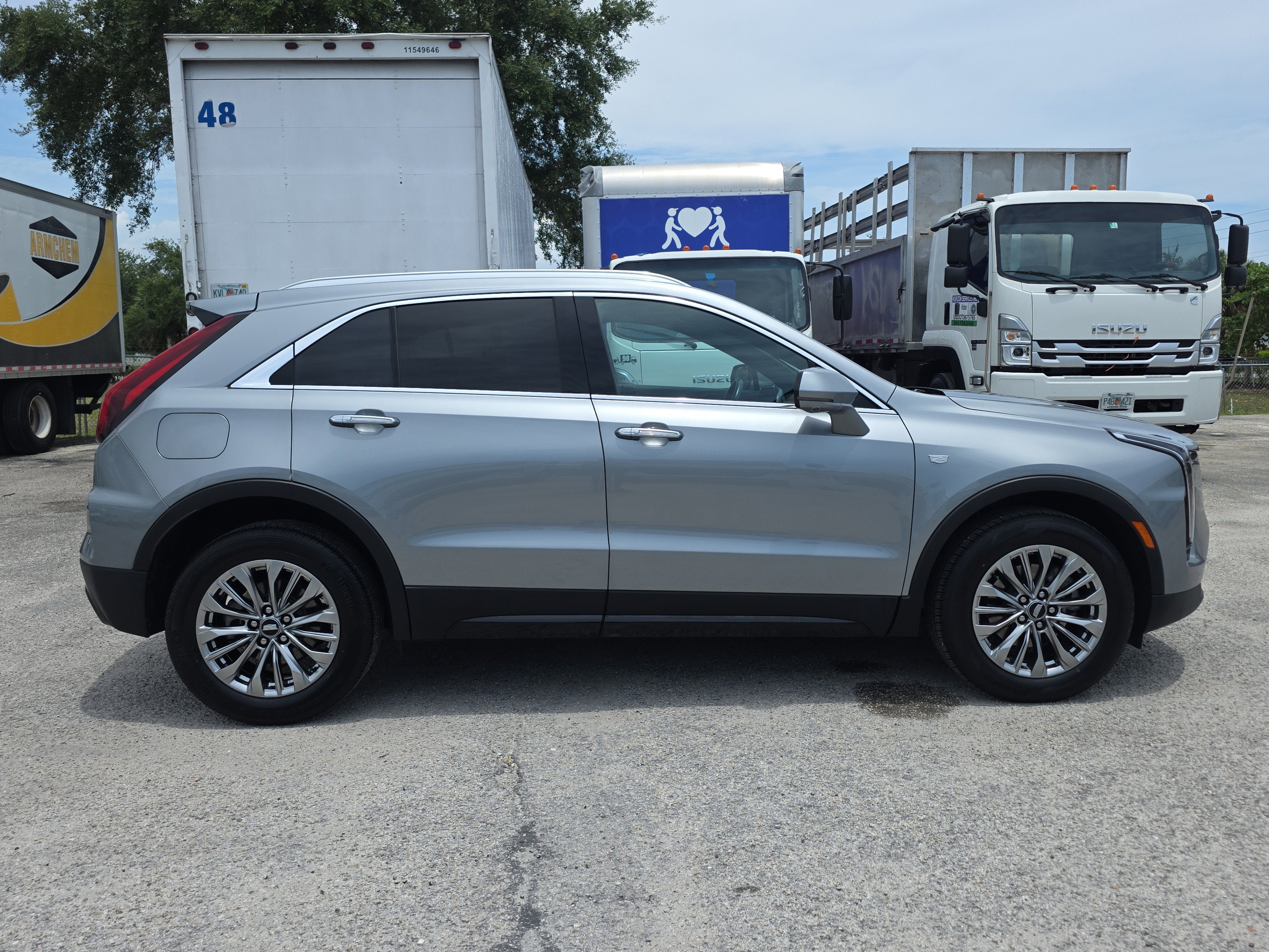 2025 Cadillac XT4 Premium Luxury