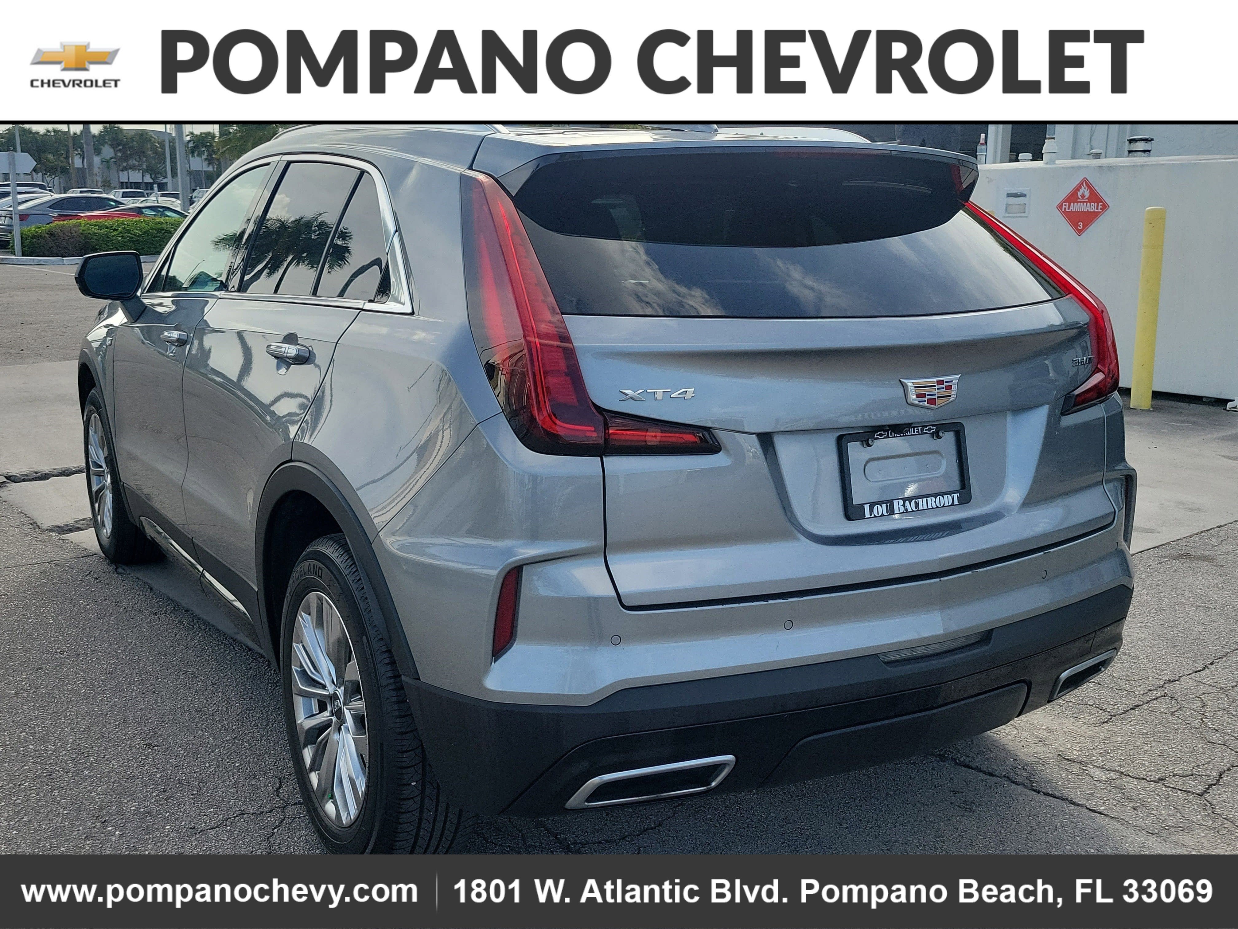 2024 Cadillac XT4 Premium Luxury