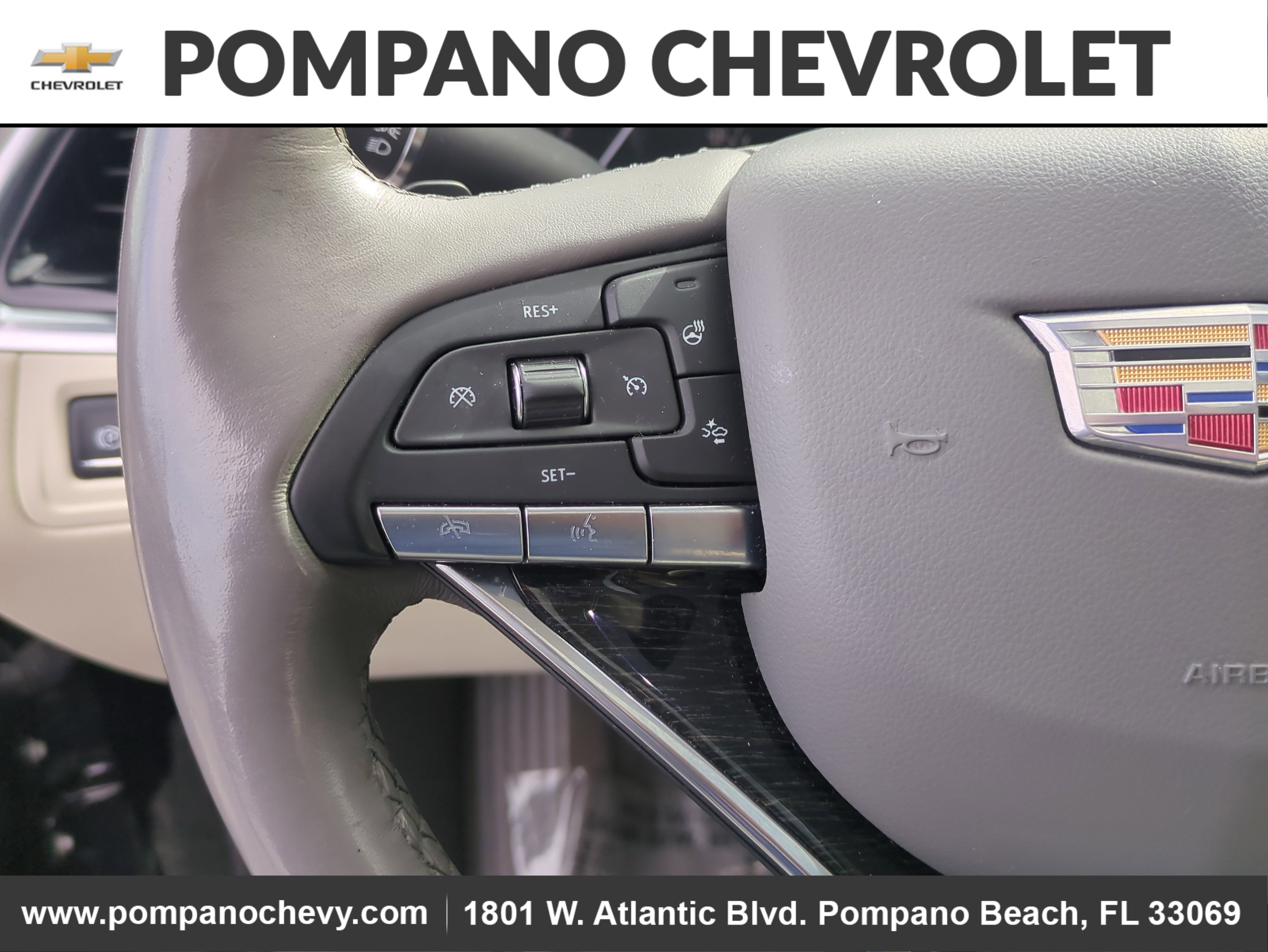 2021 Cadillac XT6 Premium Luxury