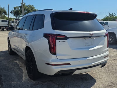 2022 Cadillac XT6 Premium Luxury
